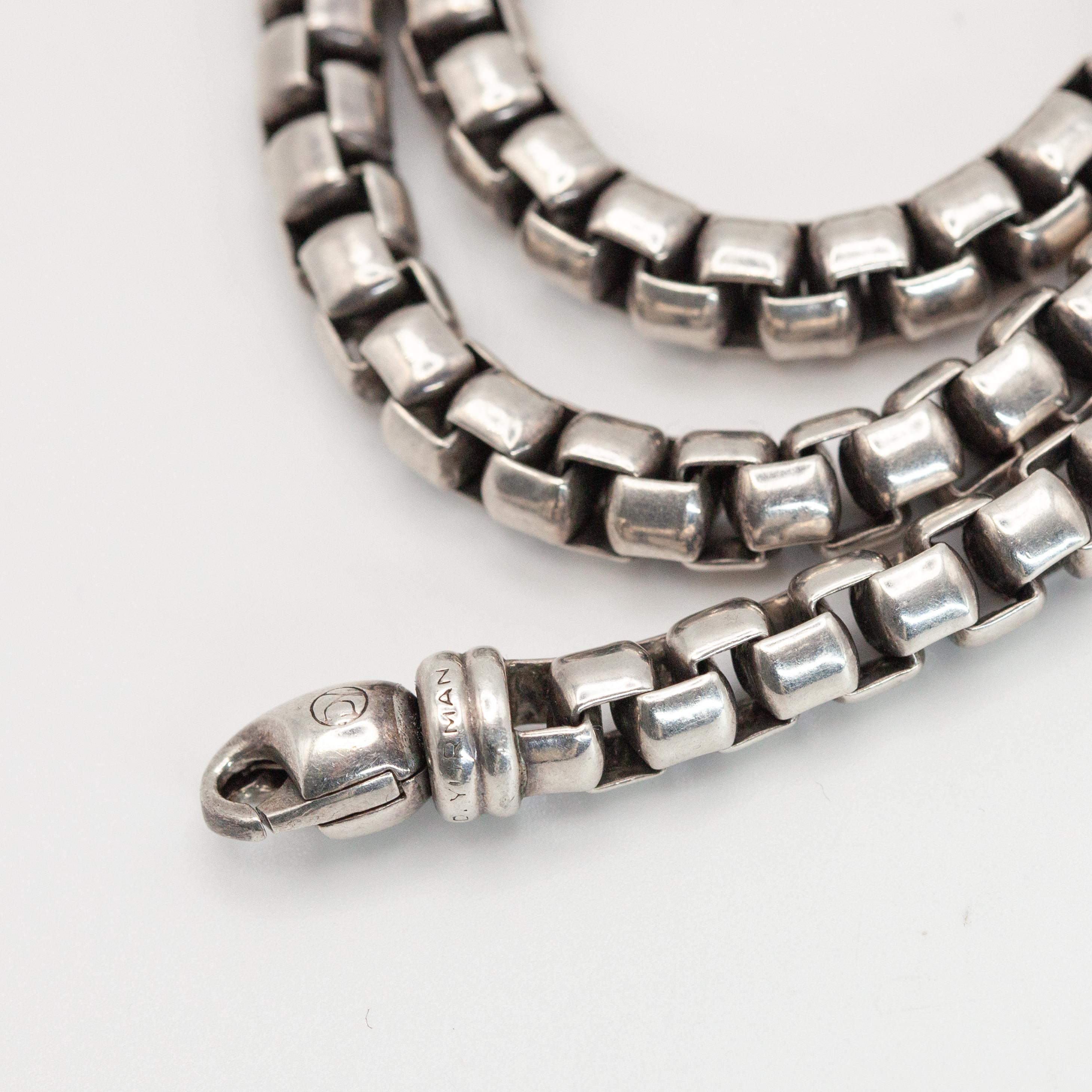 Autentica collana a catena in argento sterling David Yurman 

Peso approssimativo: 115,5 grammi

Misure approssimative:
19,5