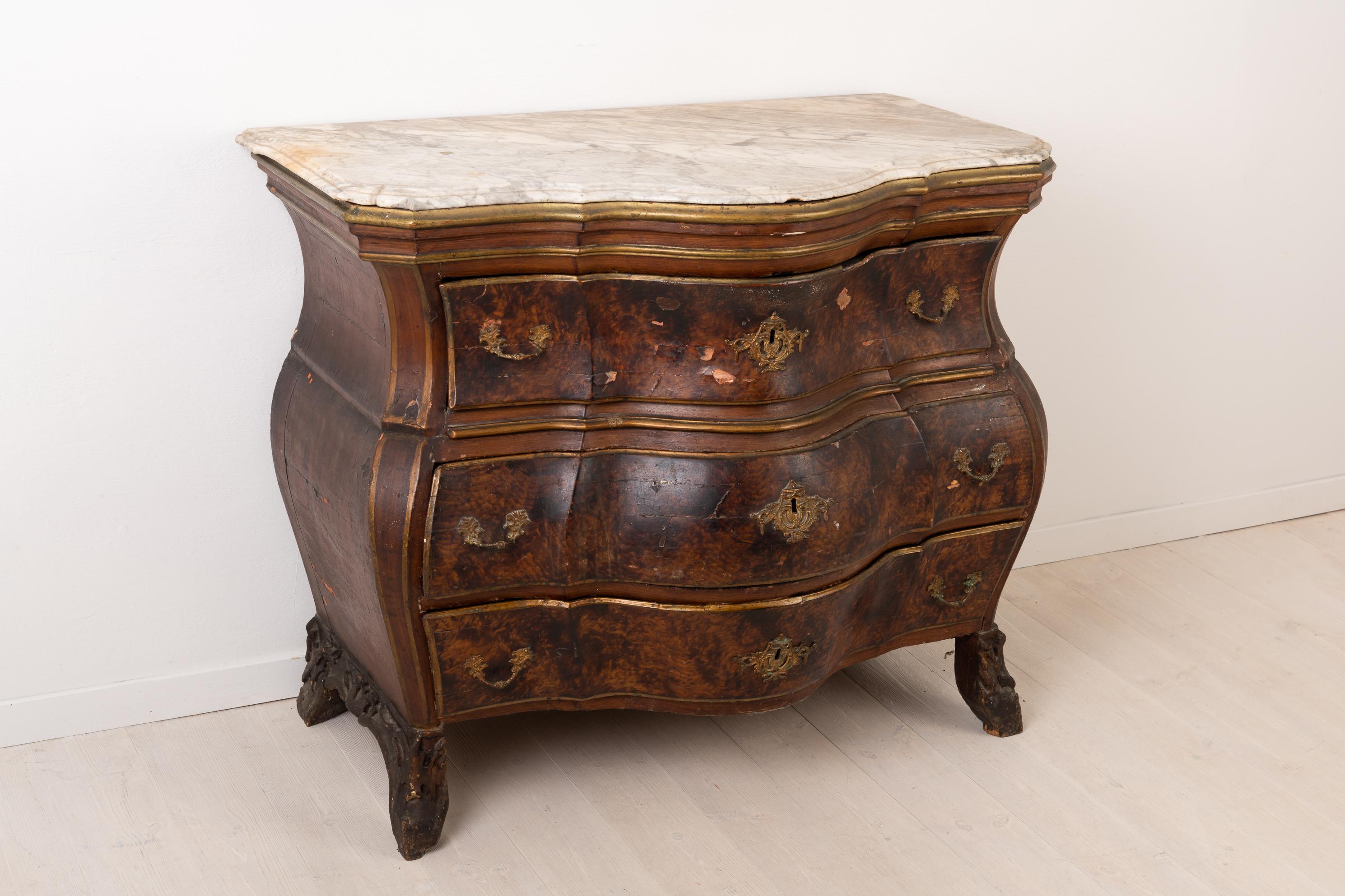 Hand-Crafted Authentic 18th Century Swedish Rococo Chest of Drawers For Sale