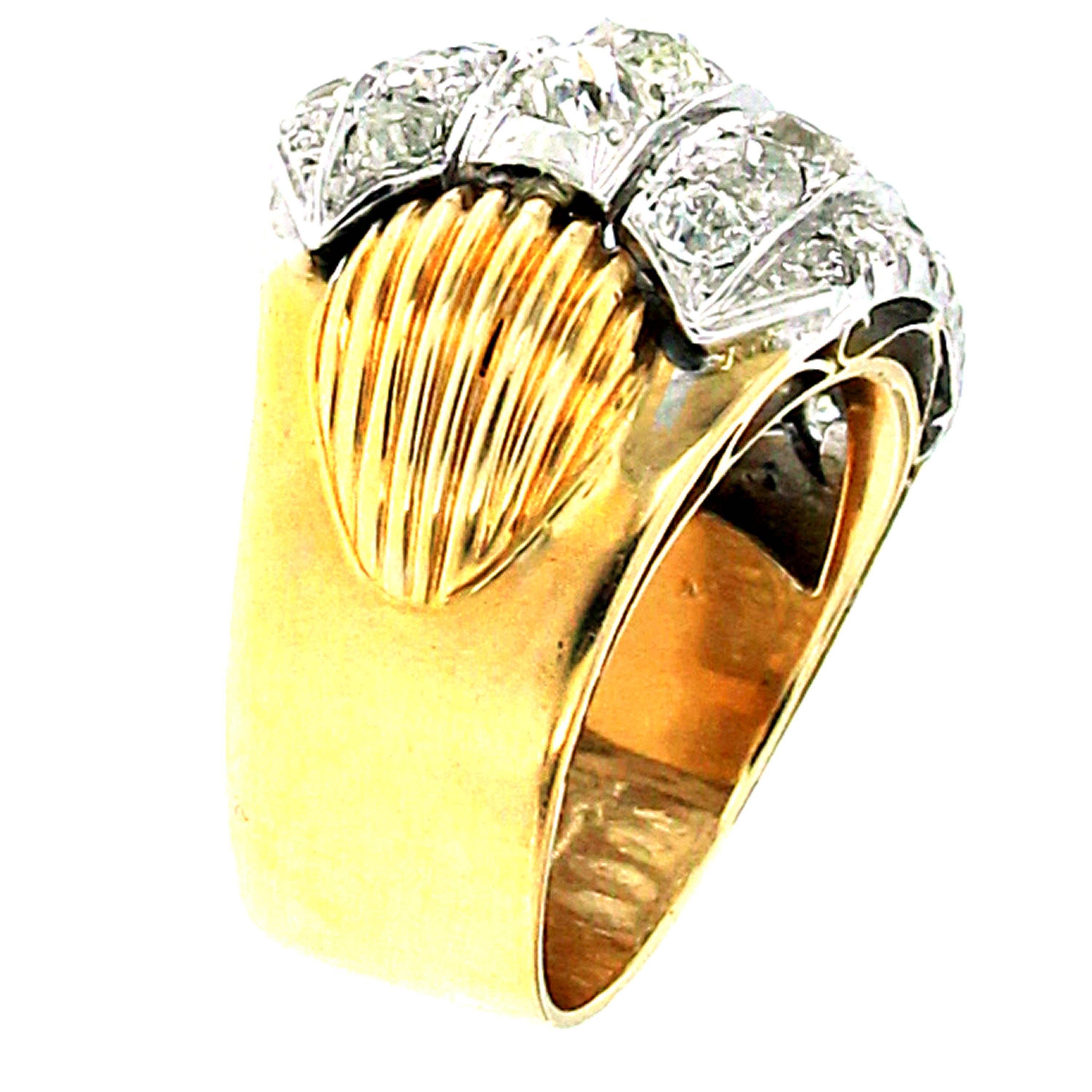 Retro Authentic 1940 Diamond Cocktail Gold Ring