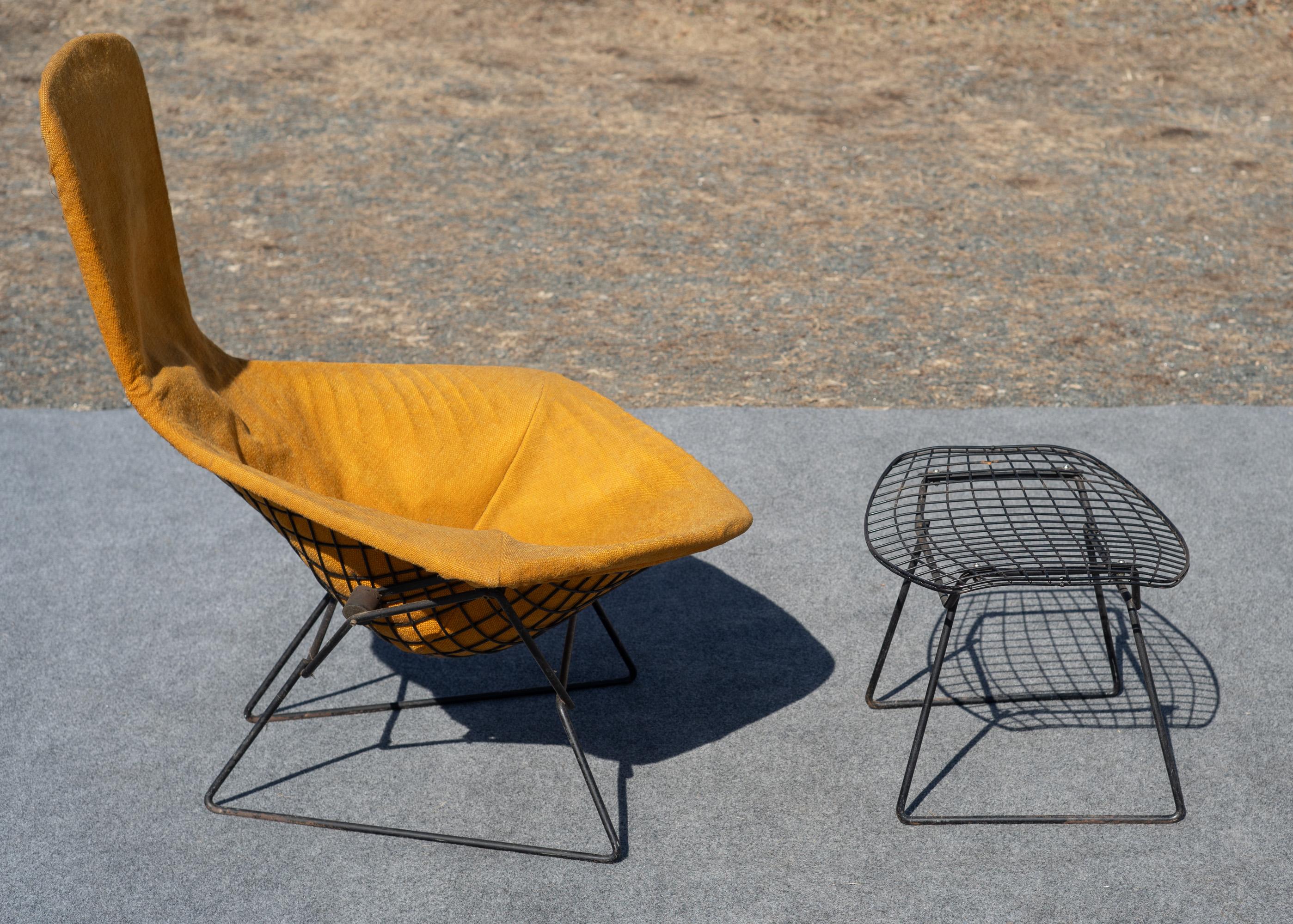 American Authentic 1960s Harry Bertoia for Knoll Bird Chair & Ottoman with Original Cover For Sale