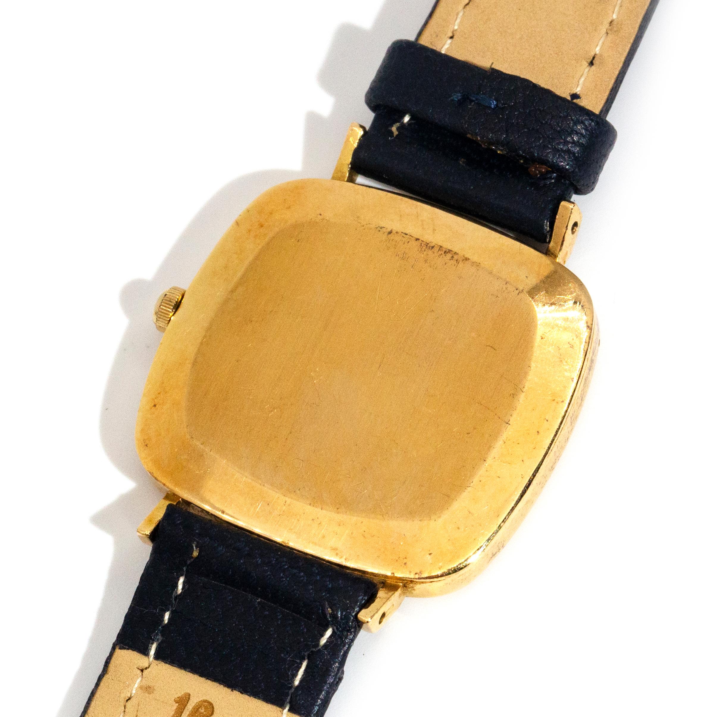 Authentic 1970s Rolex Cellini 29mm 18 Carat Yellow Gold Watch Reference 4084 In Good Condition In Hamilton, AU