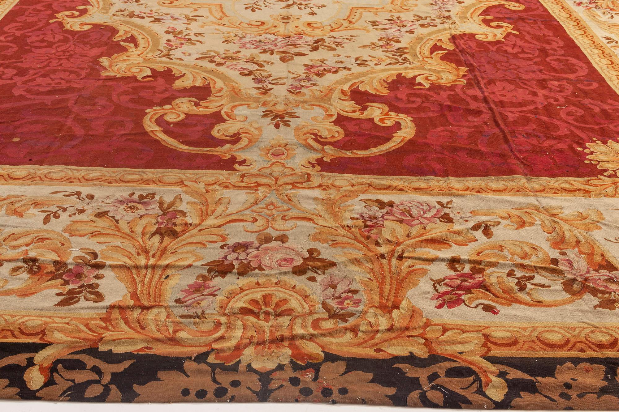 Laine Authentique tapis d'Aubusson français du 19ème siècle à fleurs en vente