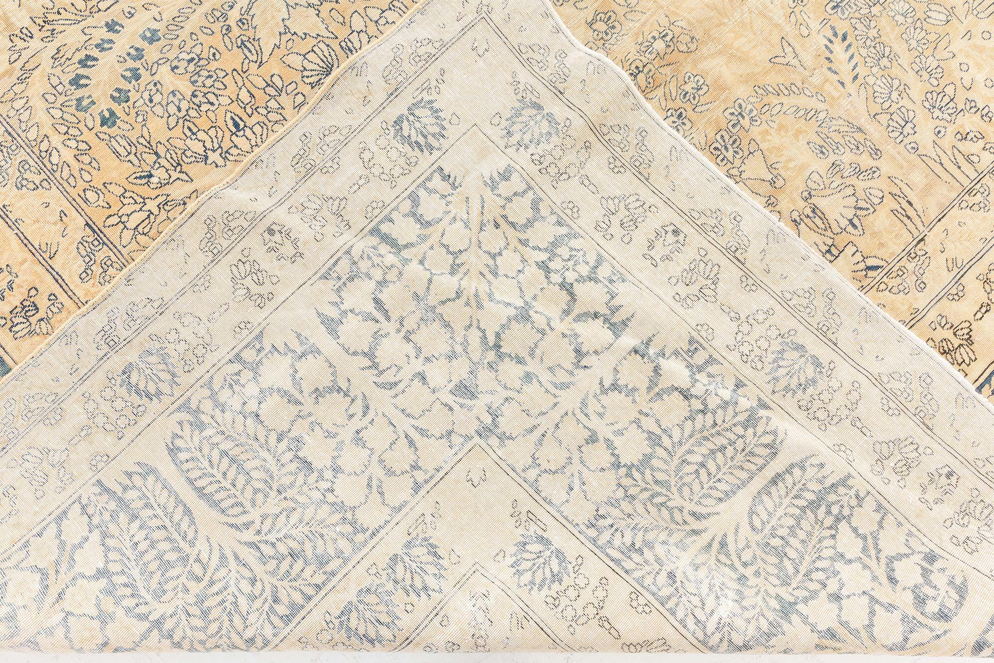 Tappeto persiano Kirman autentico del XIX secolo in vendita 3