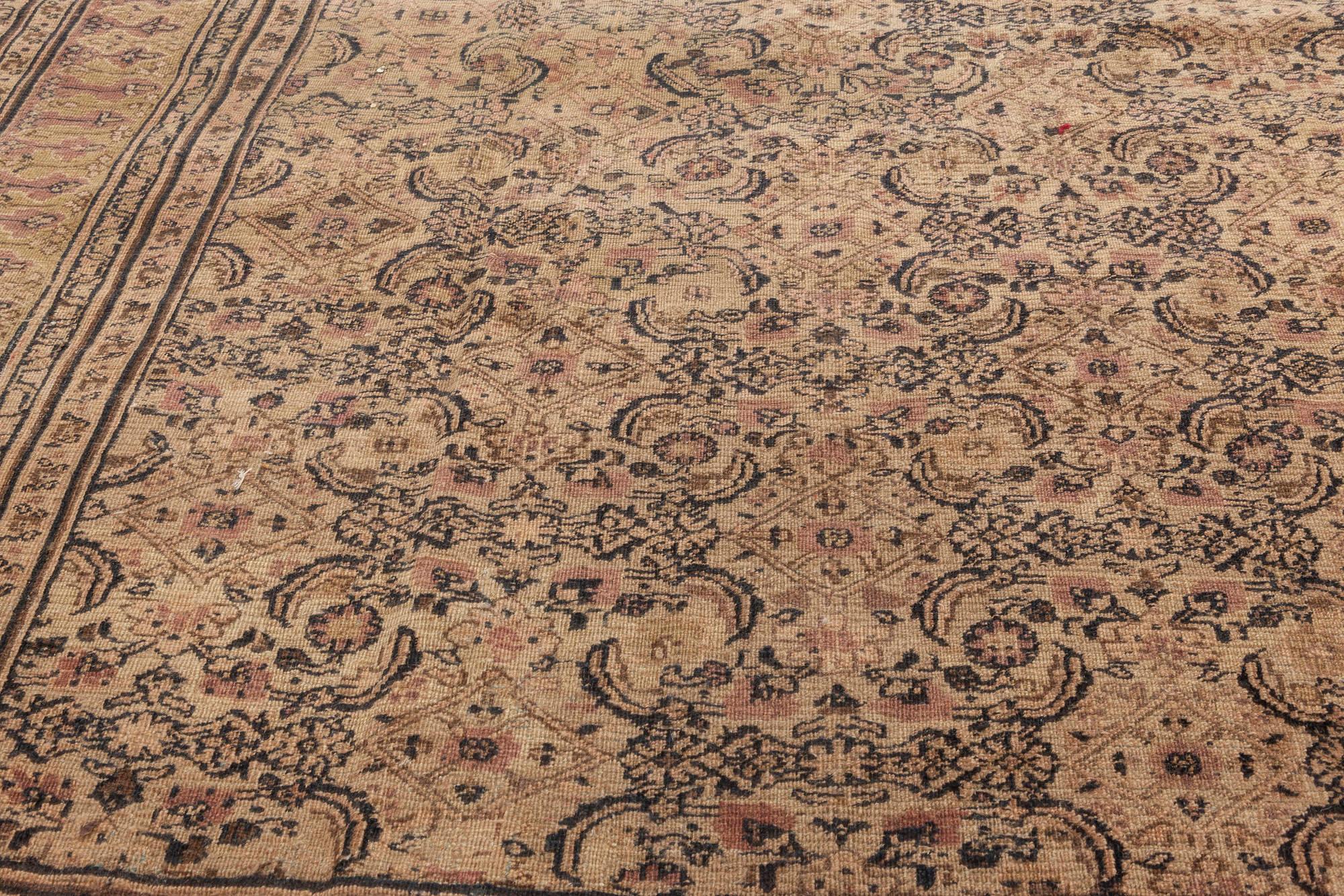 19th Century Persian Meshad Handmade Wool Rug In Good Condition For Sale In New York, NY