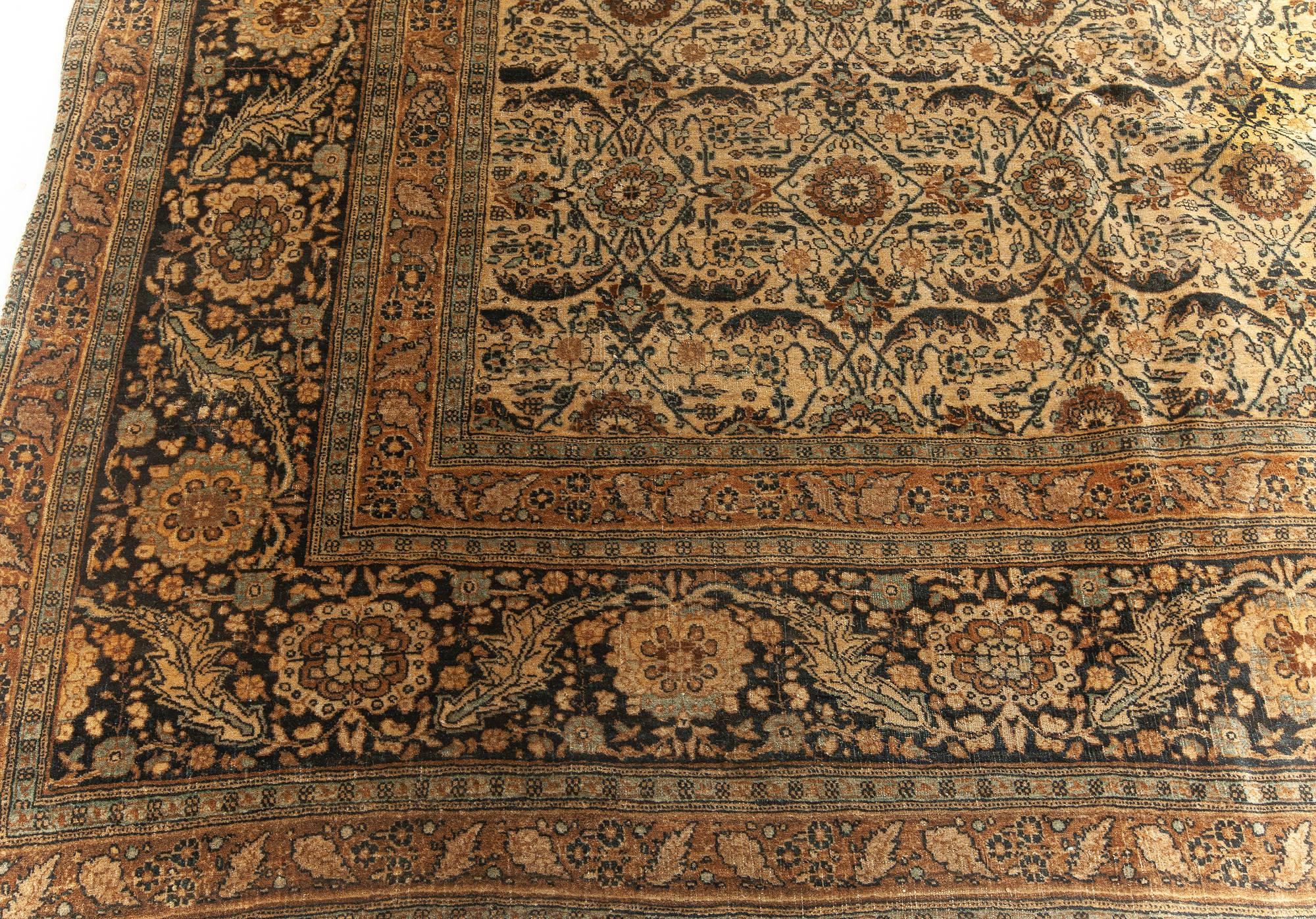 19th Century Persian Tabriz Handmade Wool Rug For Sale 3