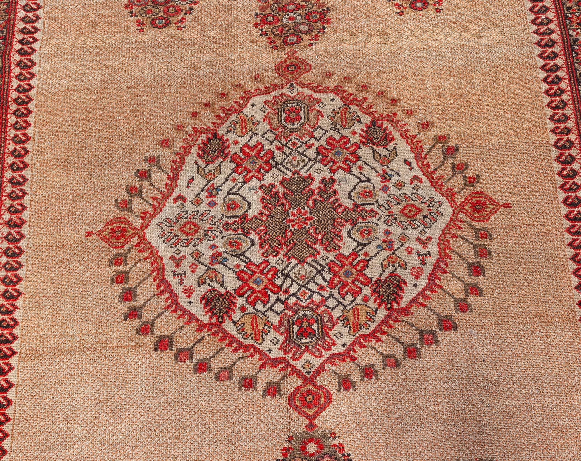 Authentic 19th century Sarouk handmade wool rug
Size: 4'0