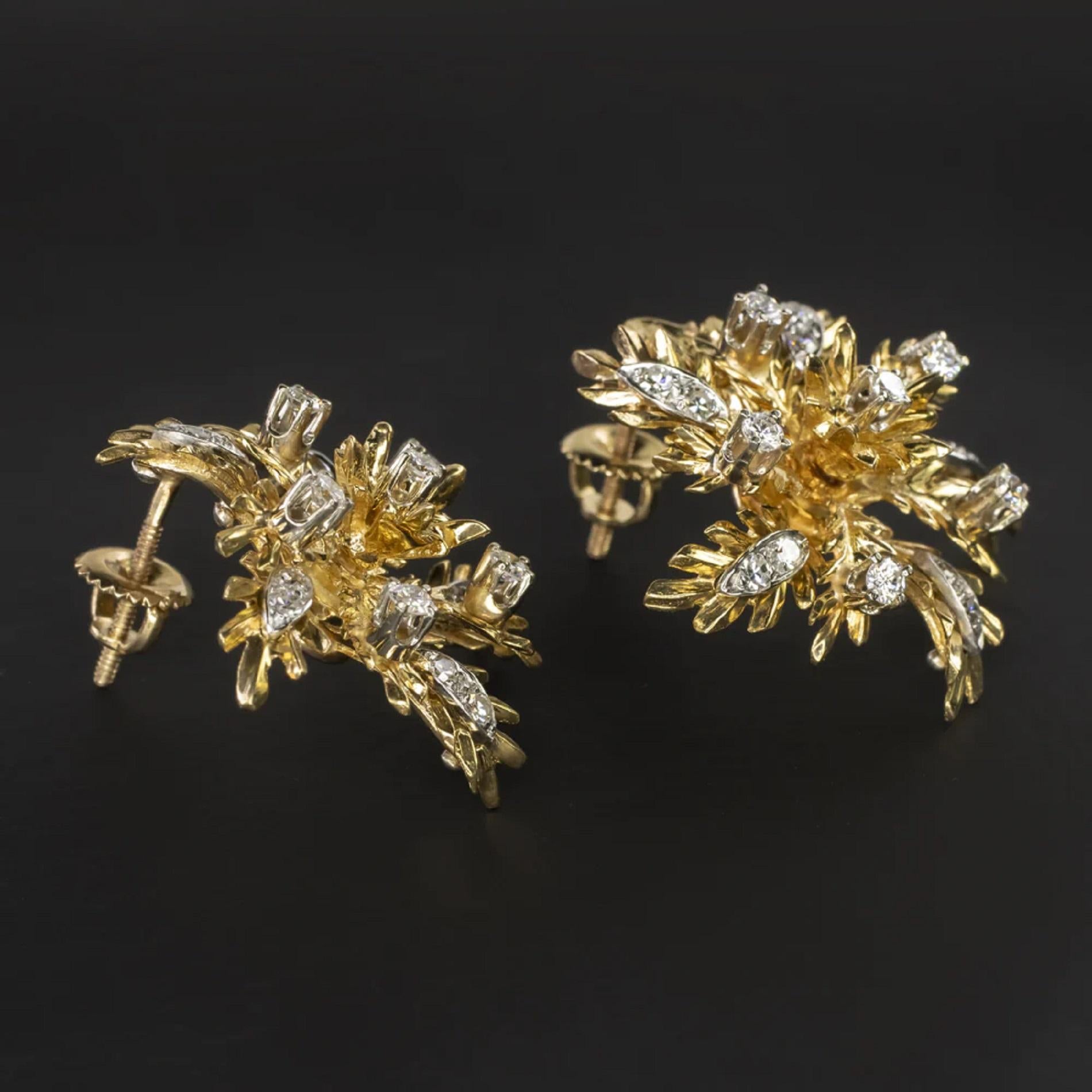 Round Cut Authentic 50's Vintage 18 Carat Yellow Gold Diamond Earrings For Sale