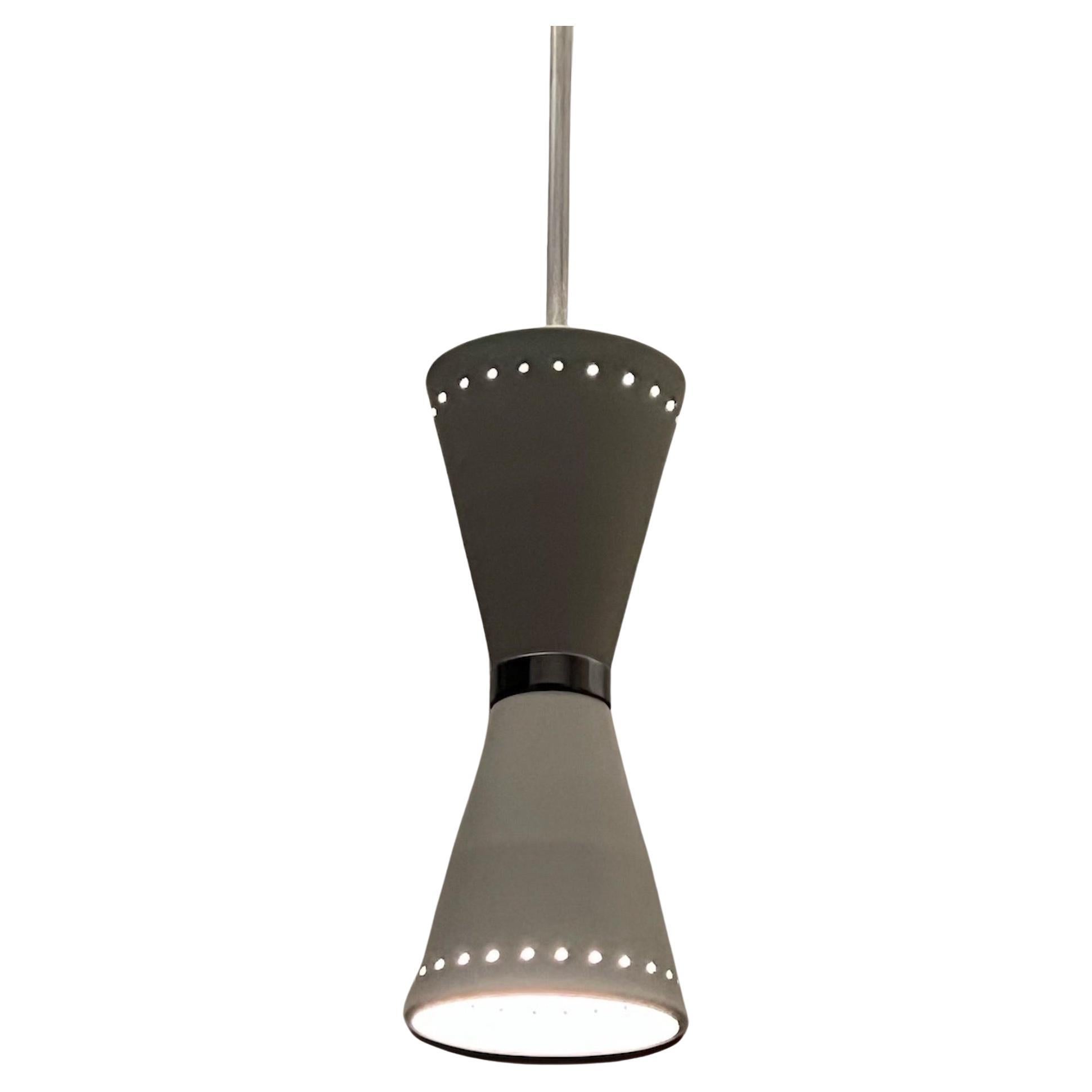 Authentische 60er Jahre Hängelampe - Stilnovo Stil Doppelkegel Vintage Lampe im Angebot