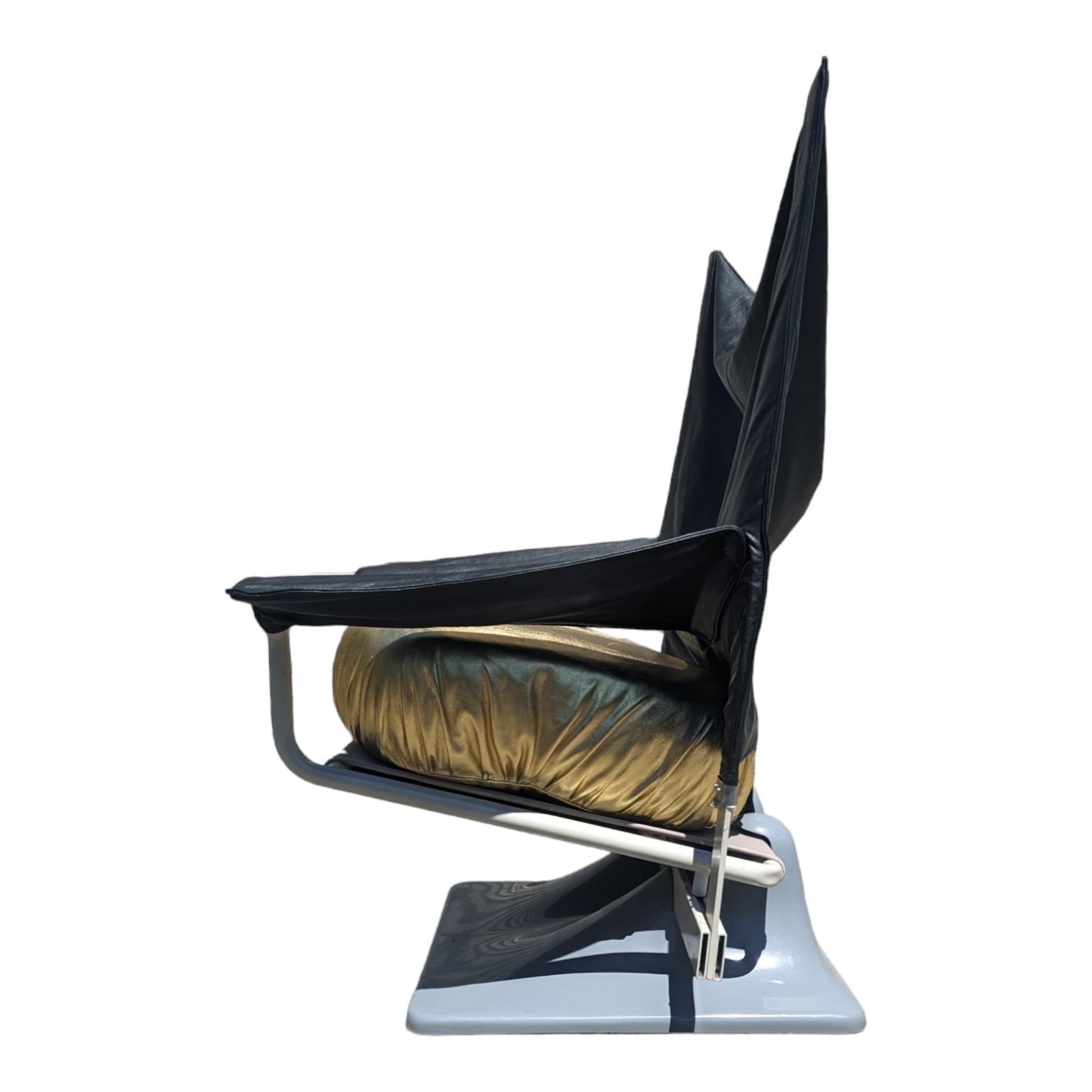 Authentique chaise AEO de Paolo Deganello pour Cassina  en vente 3