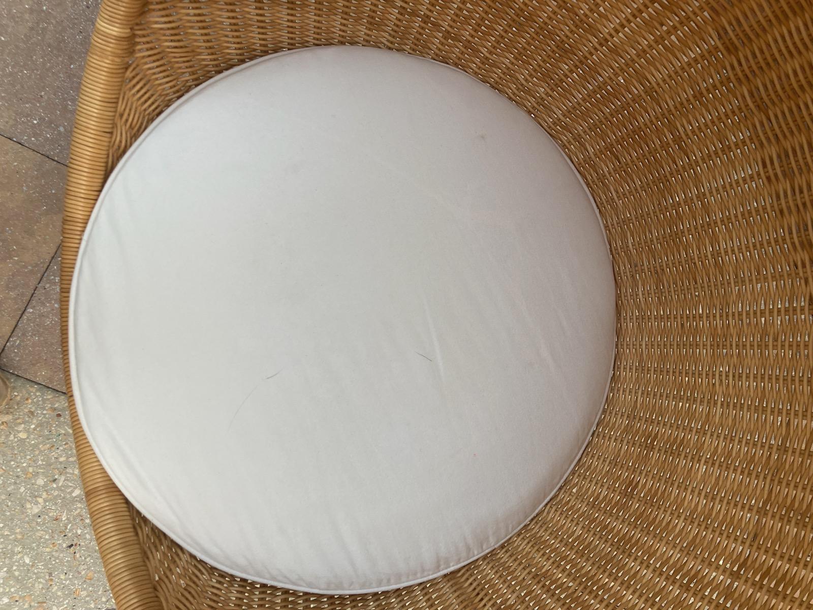 Rare Nanna Ditzel for Bonacina Pierantonio Egg Shaped Hanging Woven Cane Chair 2