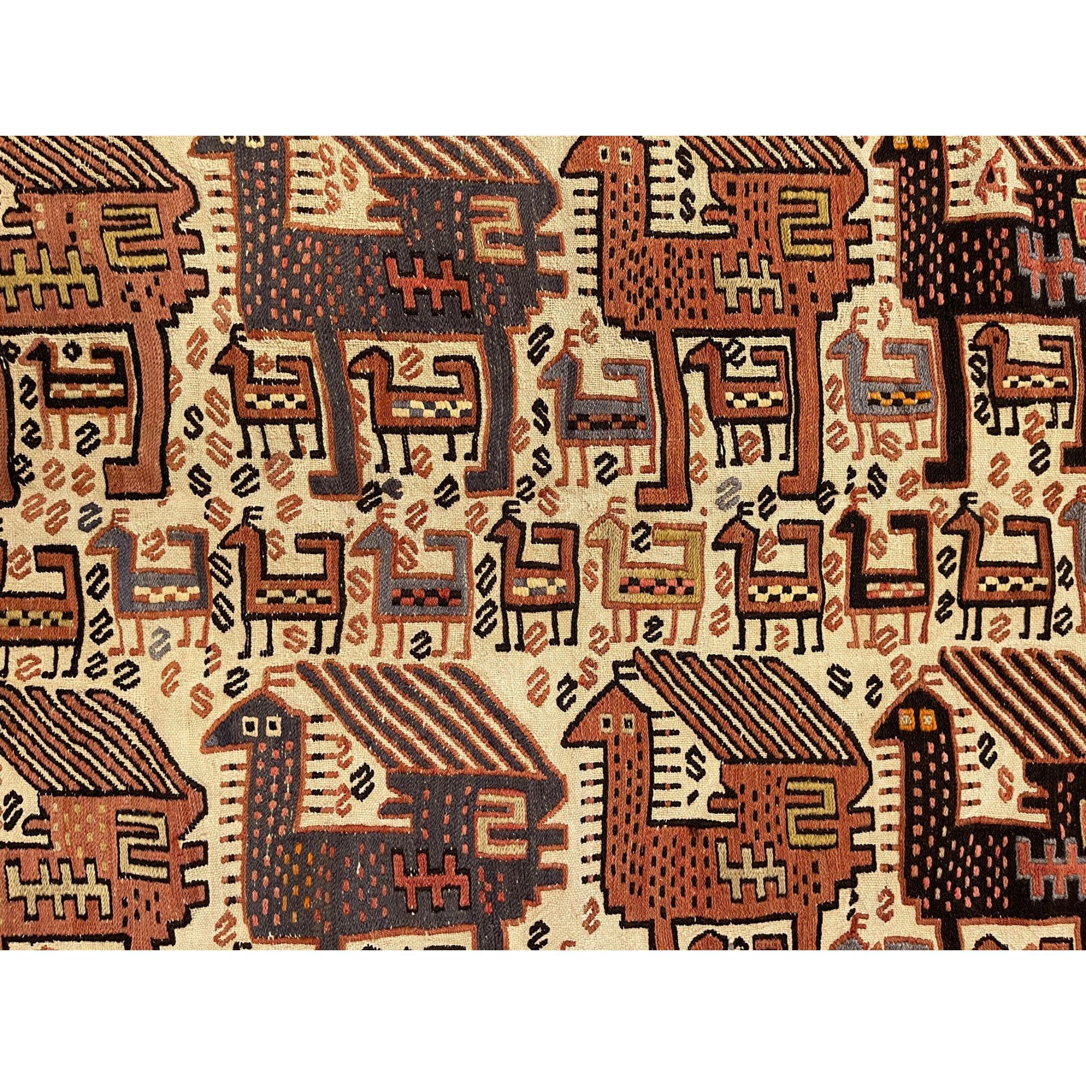Shahsavan-Teppiche - Die sehr ungewöhnlichen und aufregenden antiken Shahsavan- oder Shahsevan-Teppiche sind erst seit kurzem als eigenständiger Stil der persischen Teppiche anerkannt. Einzigartig ist, dass die Schahsavan-Teppiche in einem Gebiet