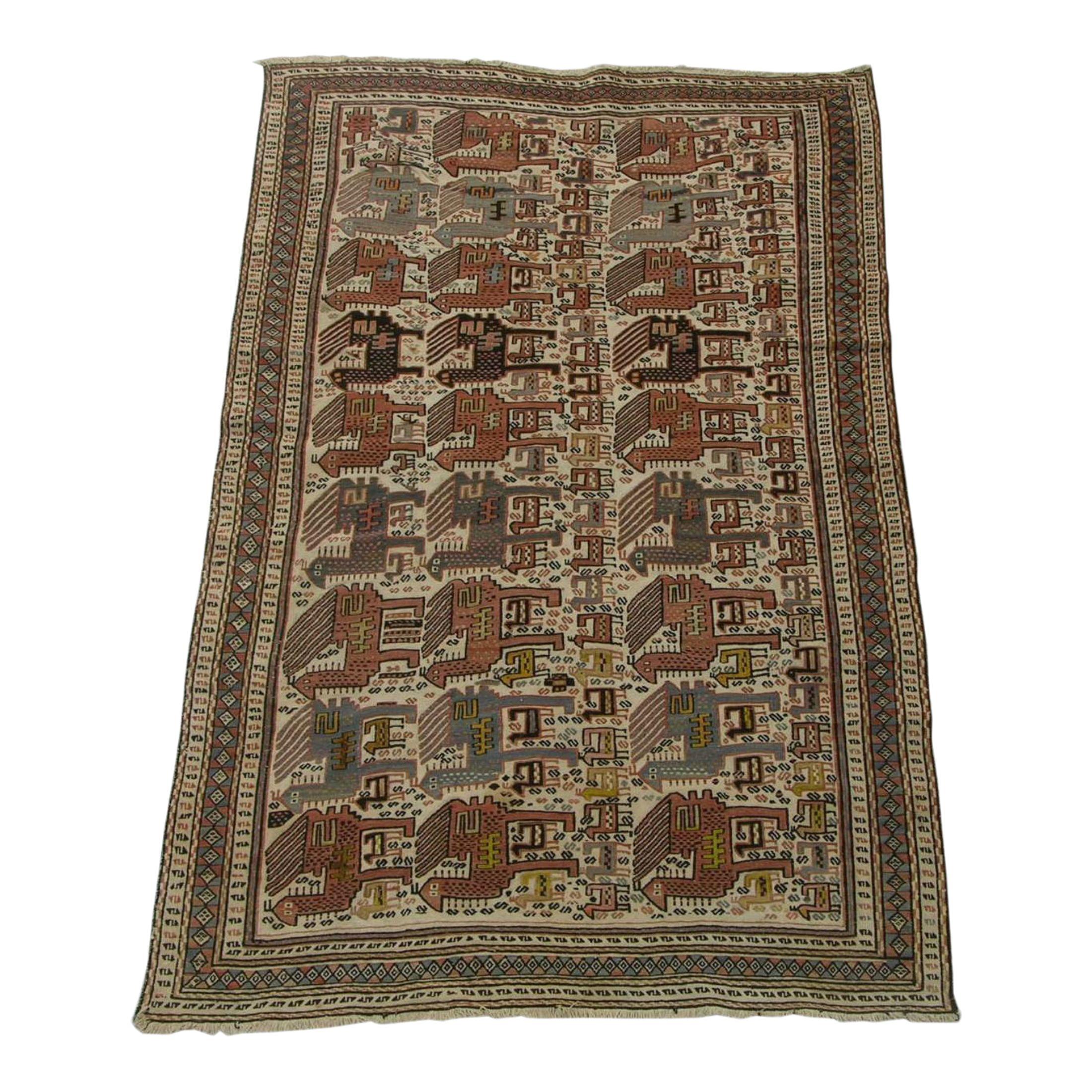 Shahsavand - Authentique design antique en forme de camel en vente