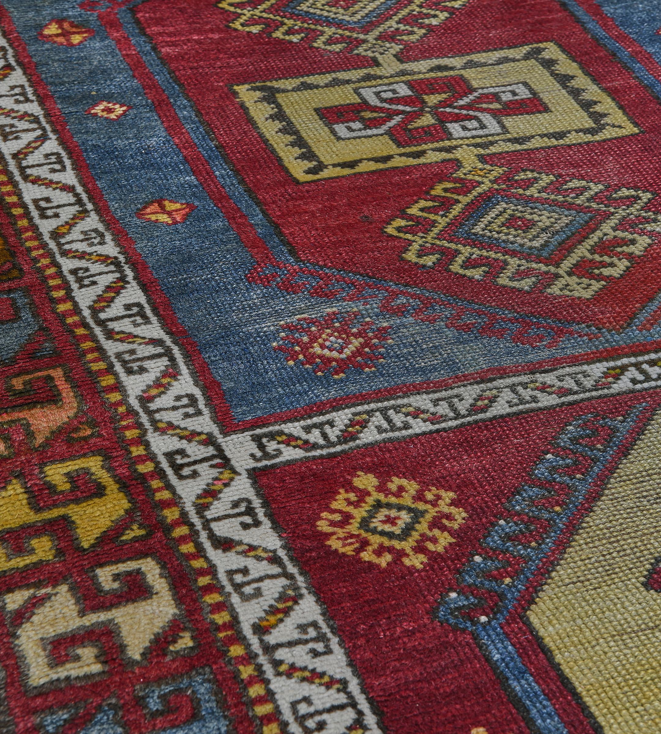 Turc Authentique couloir turc antique à sept panneaux rouges et bleus en vente