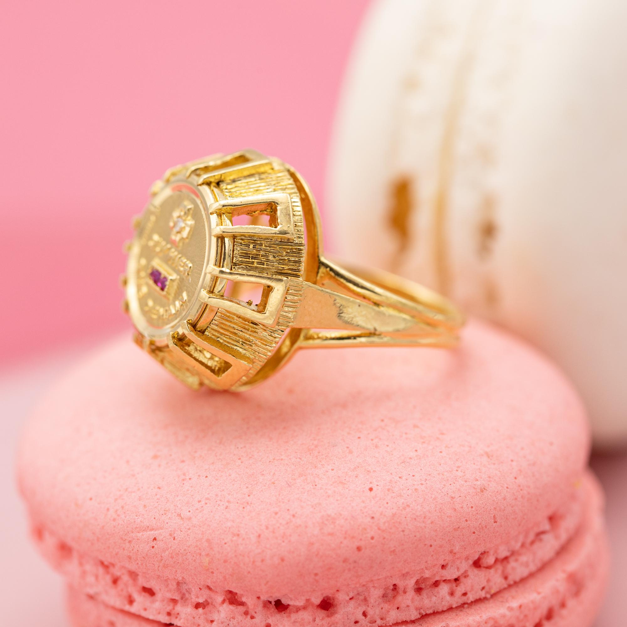 Authentic Augis - Plus qu'hier et moins que demain - French love 18k solid gold 1