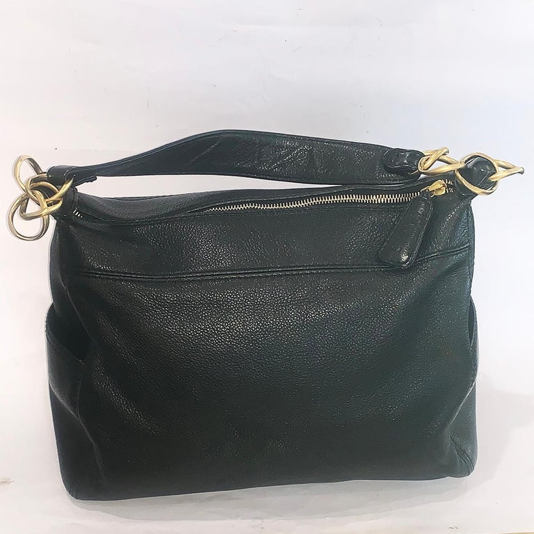 Authentic Black Large Chanel Caviar leather handbag bag In Good Condition For Sale In Daylesford, Victoria