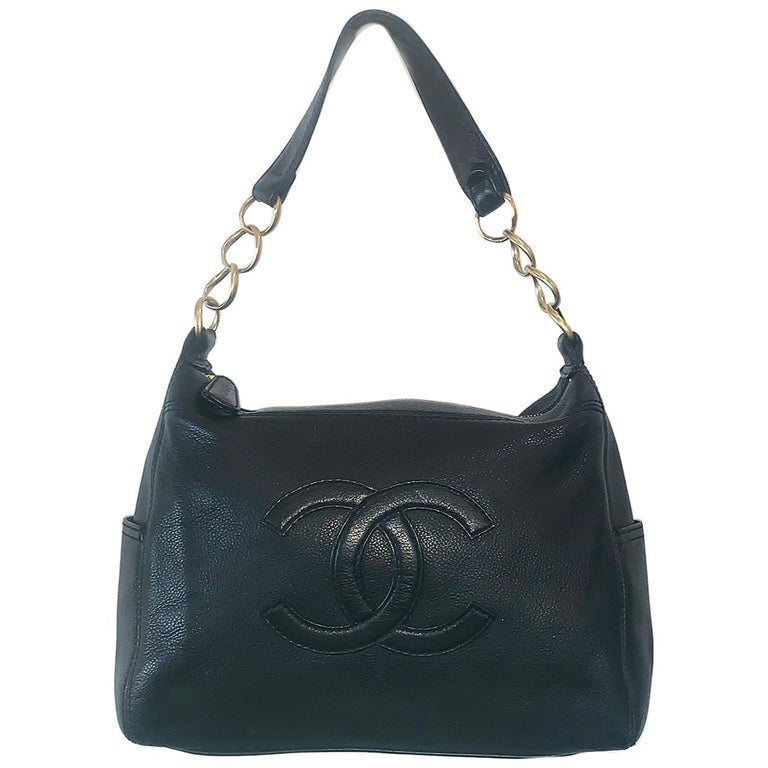 Authentic Black Large Chanel Caviar leather handbag bag For Sale