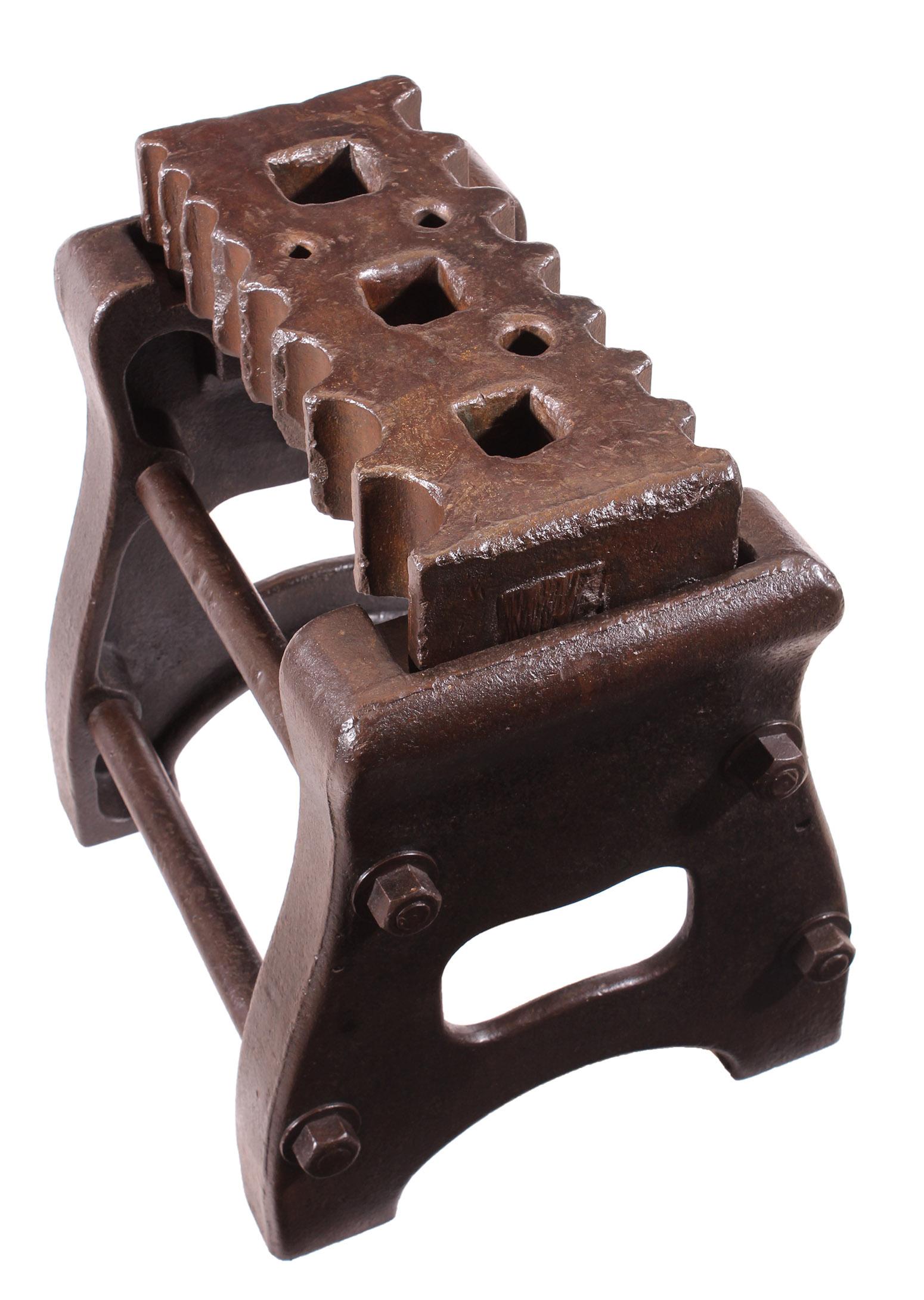 Industrial Authentic Blacksmiths Solid Cast-Iron Swage Block