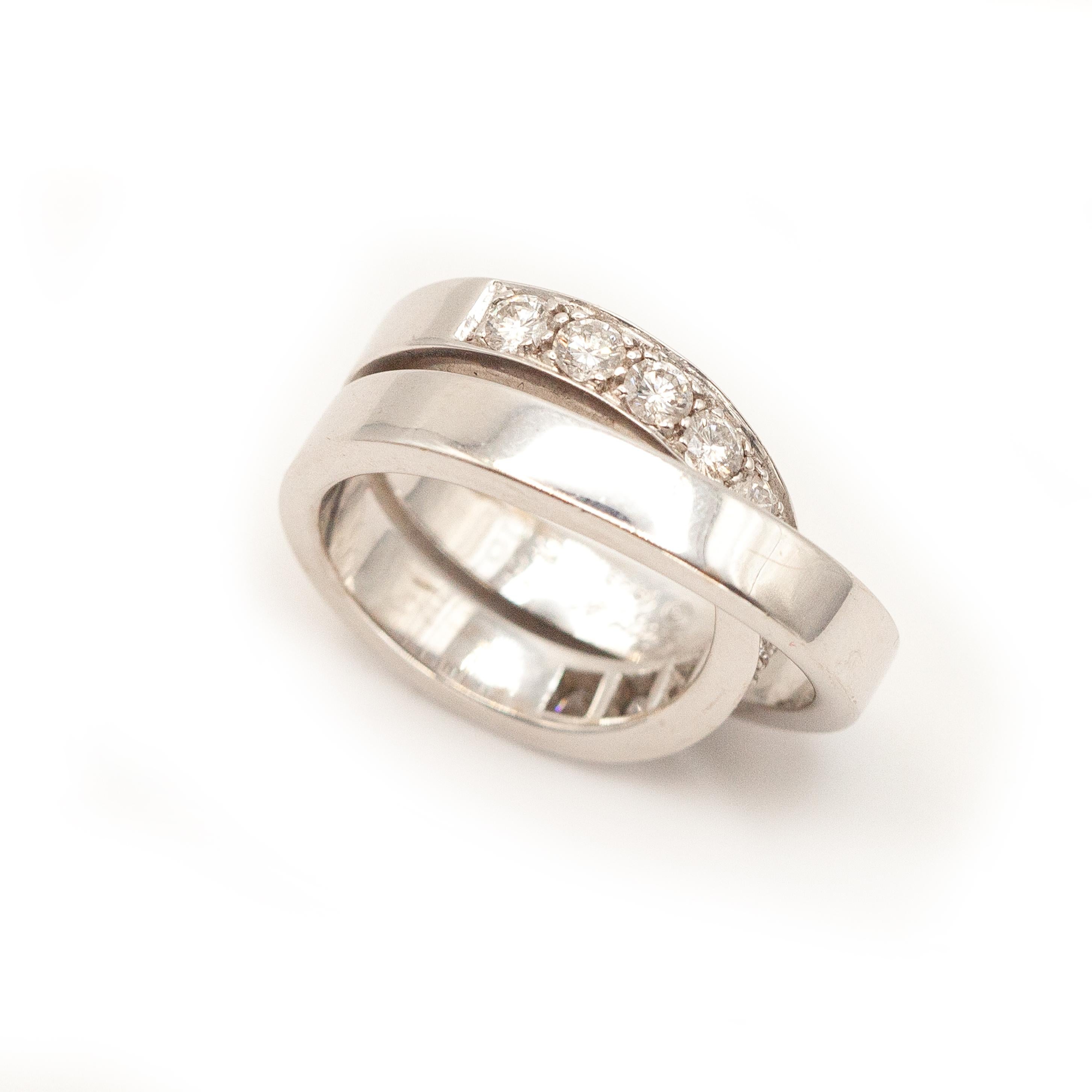 Autentico Cartier Anello Nouvelle Vogue con diamanti in oro bianco 18 carati in vendita 3