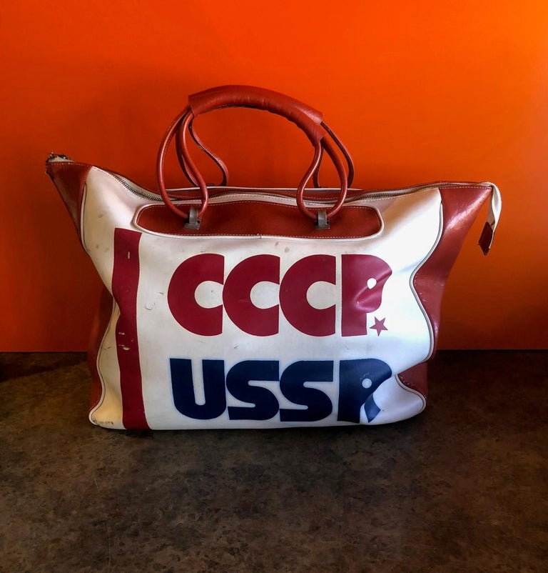 Sac de sport de voyage soviétique vintage avec Burundi