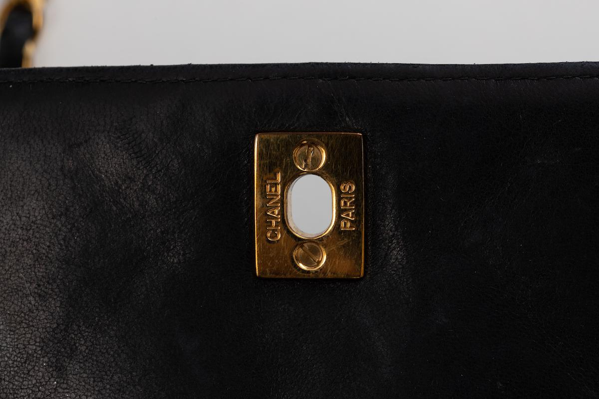  Authentic Chanel Black Leather Crossbody Bag / Purse  c. 1996-1997 7