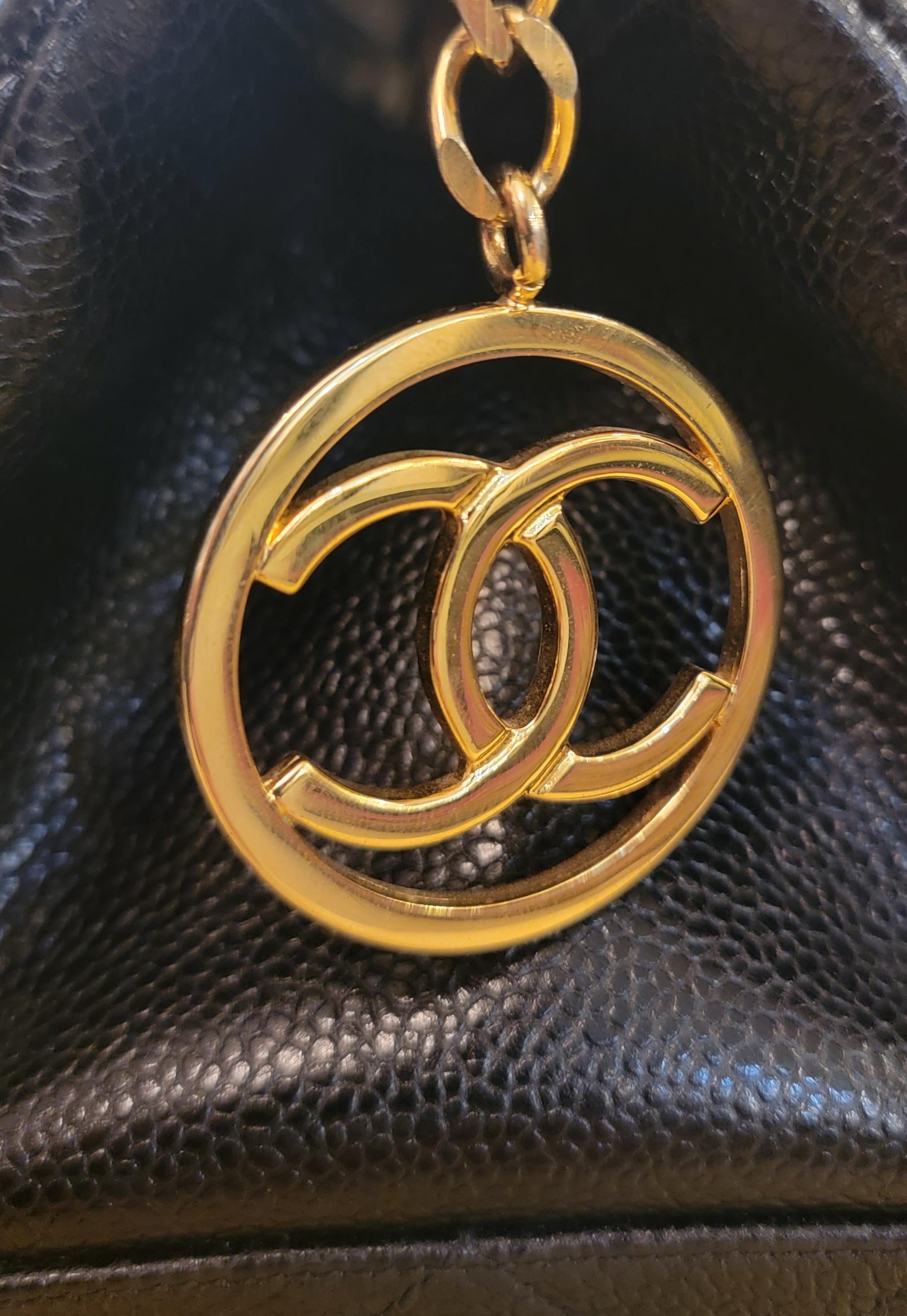 Authentic Chanel Runway Black Caviar Doctors Handbag Gold Accent For Sale 3