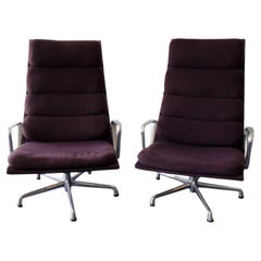 Deep purple Authentic Charles Ray Eames Armchairs by Herman Miller