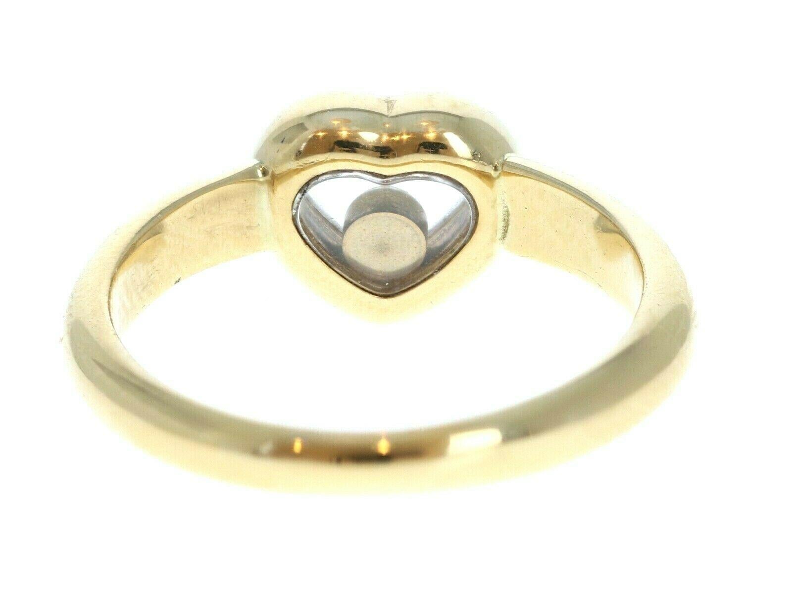 Round Cut Authentic Chopard 18 Karat Yellow Gold Happy Diamond Heart Ring 4.1g