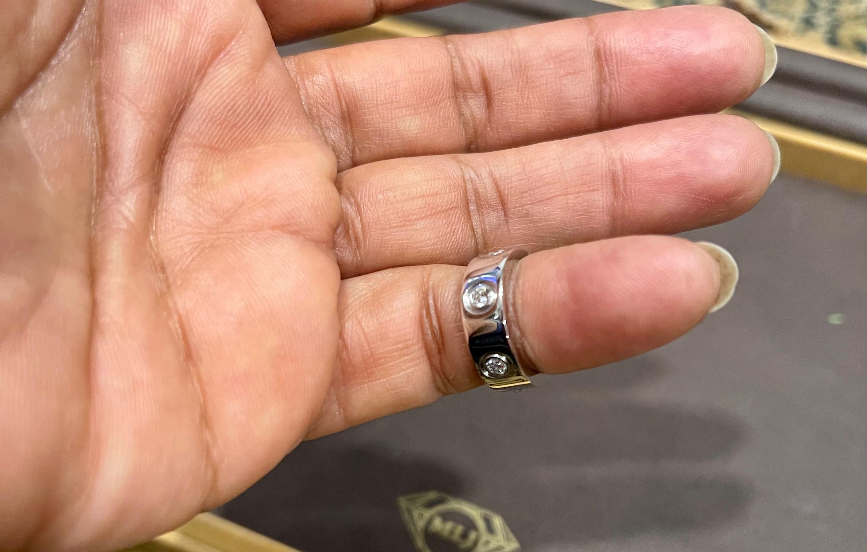 Round Cut Authentic Classic Cartier 