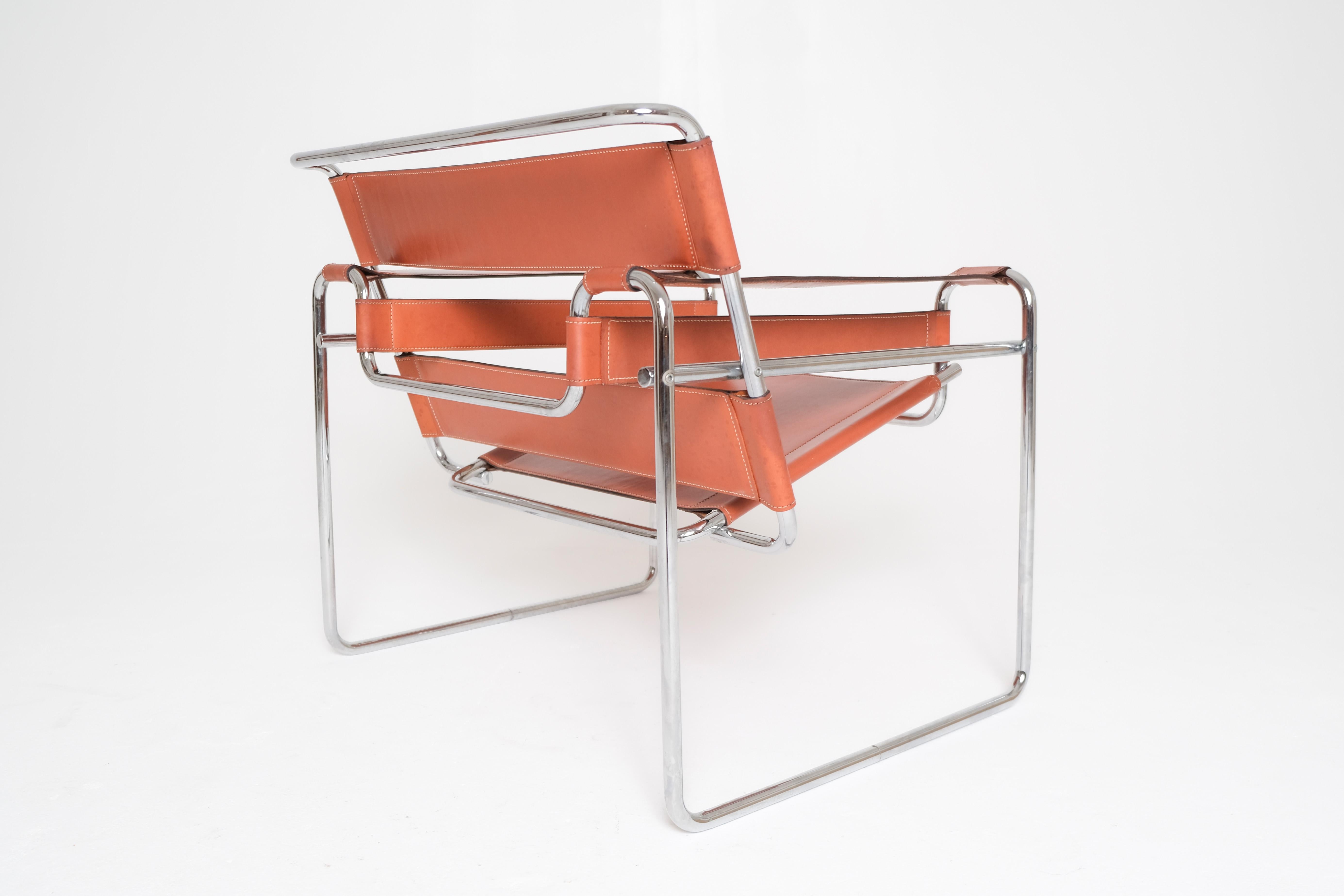 Authentic Cognac Wassily Chair by Marcel Breuer for Gavina, 1960’s en venta 2