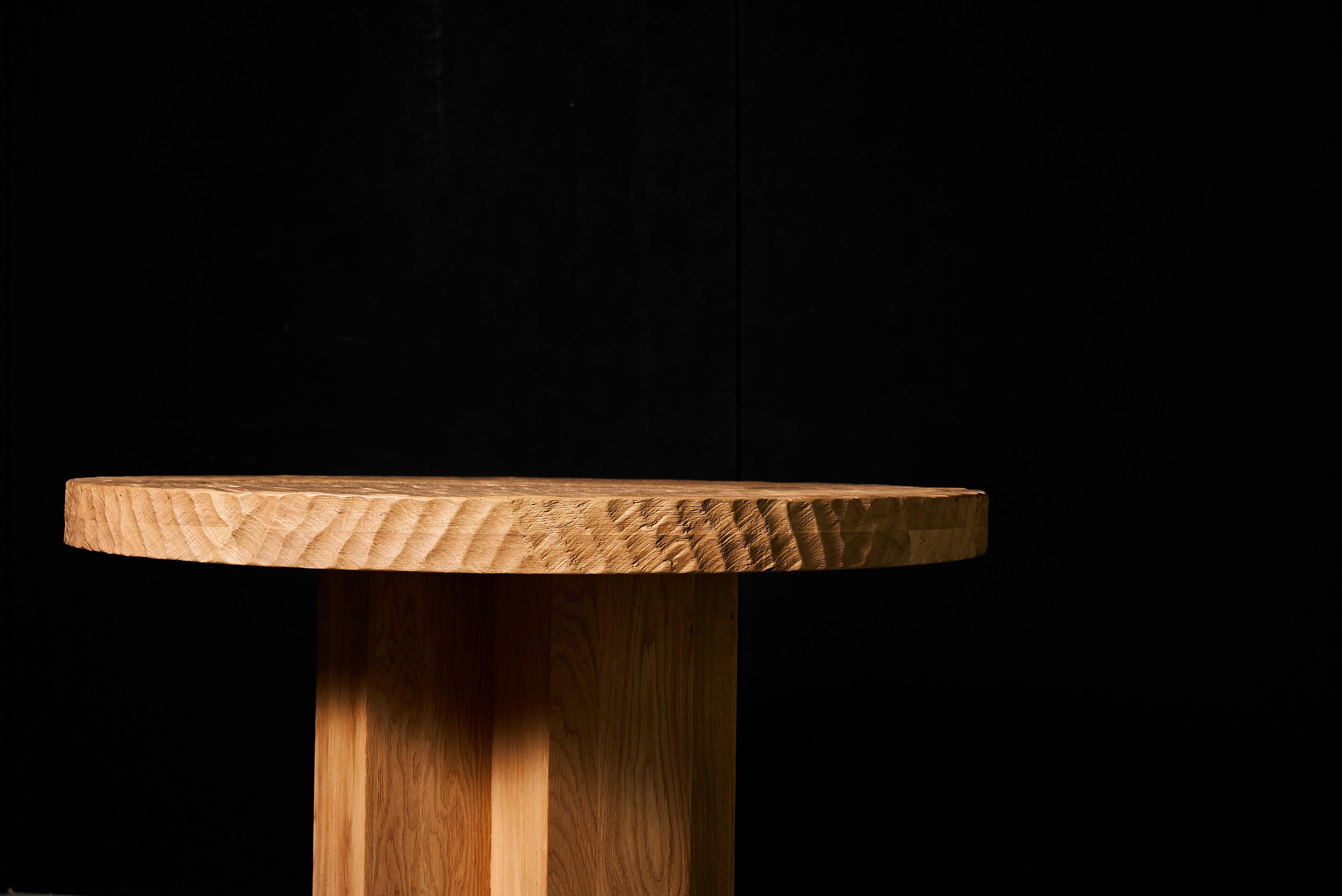 Authentic Contemporary Brutalist Style Round Table in Solid Oak, 130cm. For Sale 1