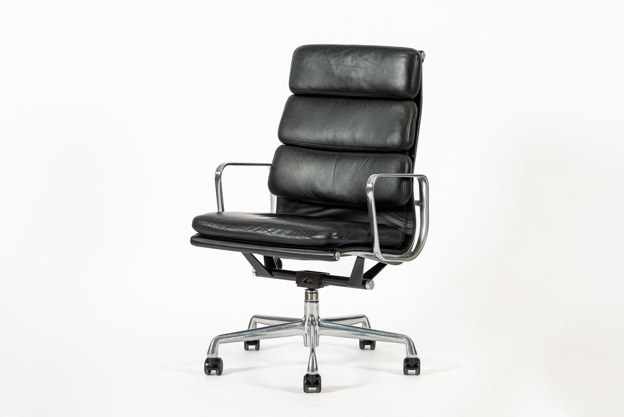 Authentic Eames Herman Miller Tall Black Leather Office Chairs 2001 For Sale 9