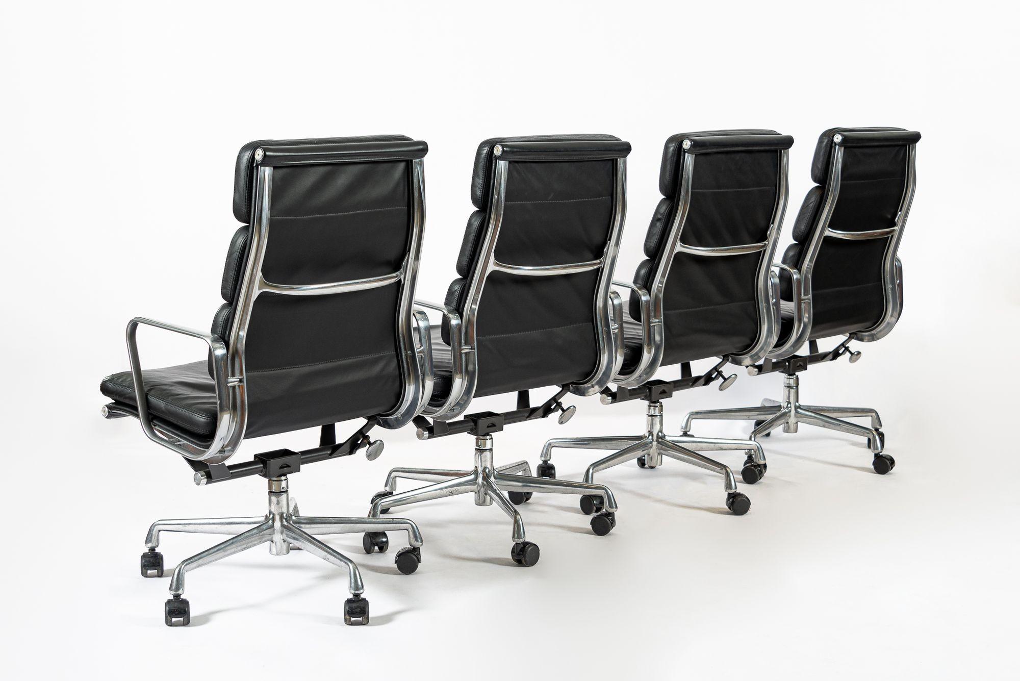 Authentic Eames Herman Miller Tall Black Leather Office Chairs 2001 In Good Condition For Sale In Detroit, MI