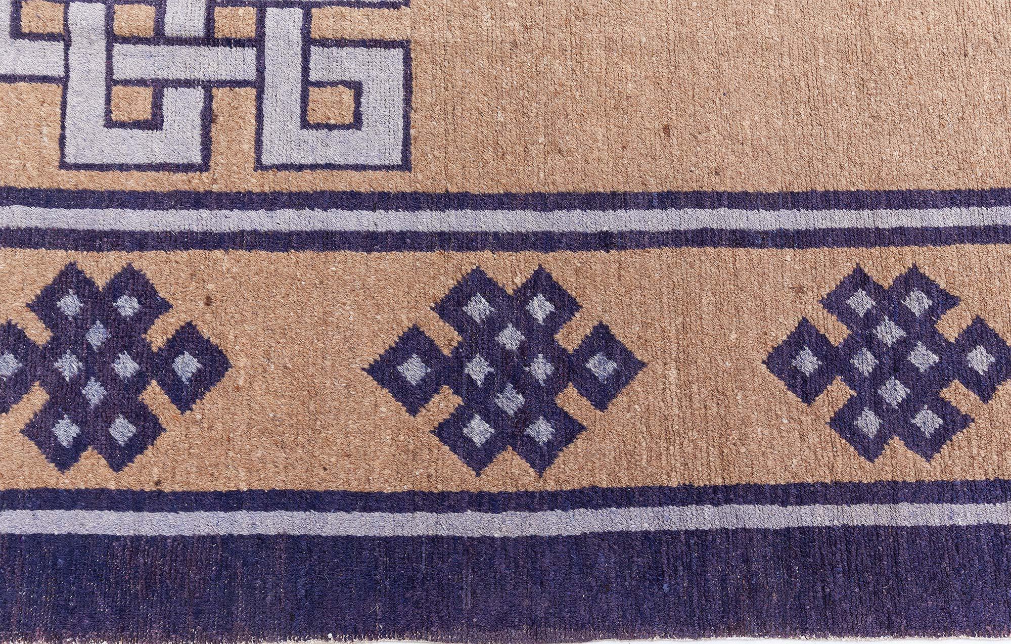 Tissé à la main Authentique tapis chinois en laine fait main du début du 20e siècle Doris Leslie Blau en vente
