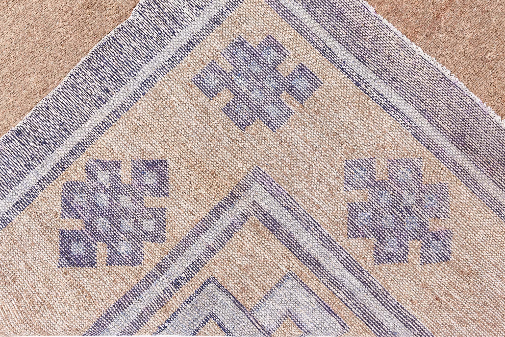 Laine Authentique tapis chinois en laine fait main du début du 20e siècle Doris Leslie Blau en vente