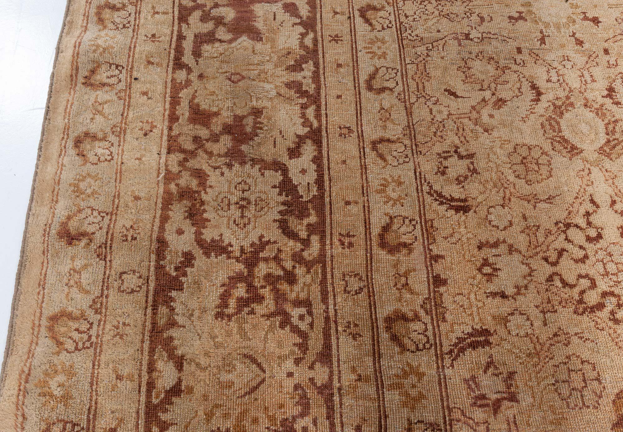 Indischer Amritsar-Teppich des frühen 20. Jahrhunderts, braun (Handgewebt) im Angebot