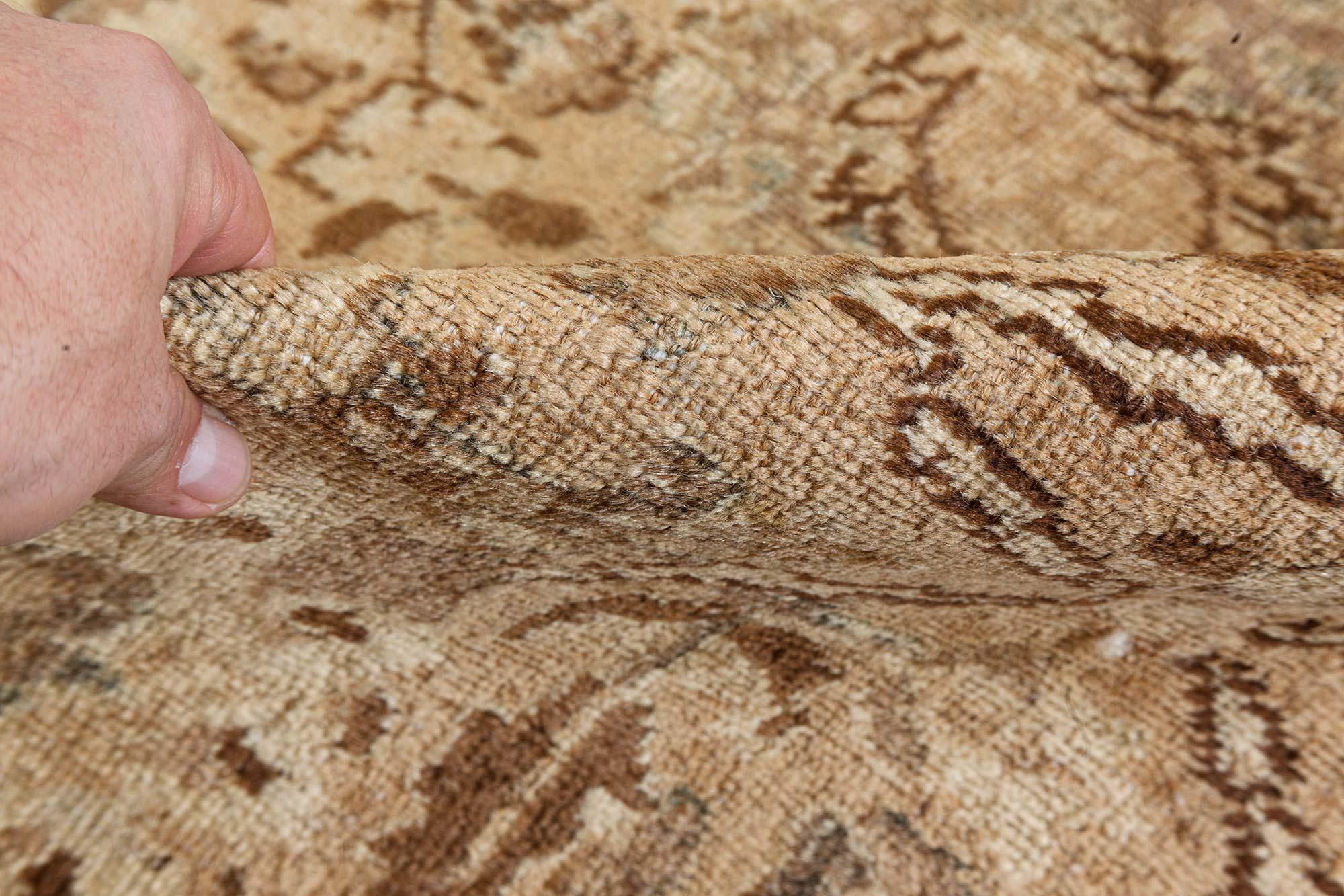 Authentique tapis persan Tabriz du début du 20e siècle fait à la main
Taille : 11'6