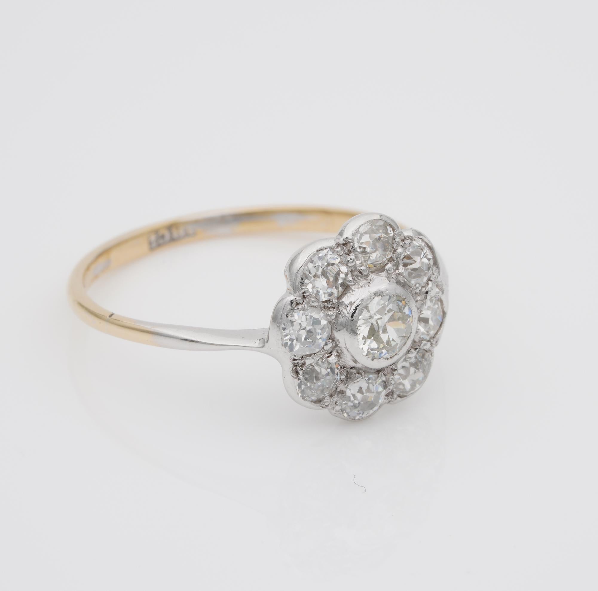 Authentic Edwardian Diamond Cluster Ring 18 Karat Gold Platinum In Good Condition For Sale In Napoli, IT