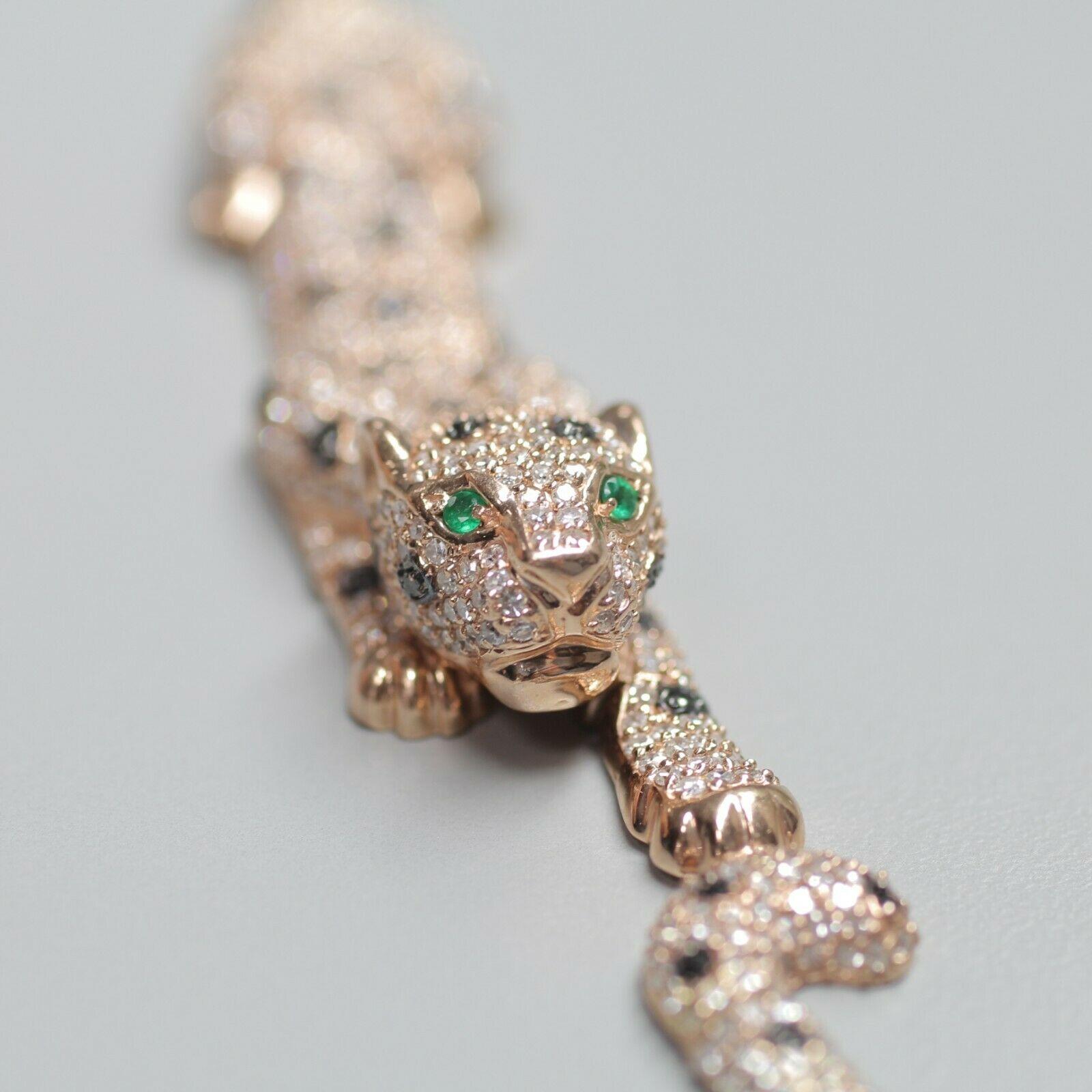 Authentic Effy 14k Rose Gold 4.65tcw Diamond Tsavorite Panther Bracelet
Chain Type:Panther
Type:Bracelet
Secondary Stone:Tsavorite
Main Stone Color:
White/Near Colorless
Item Length:7