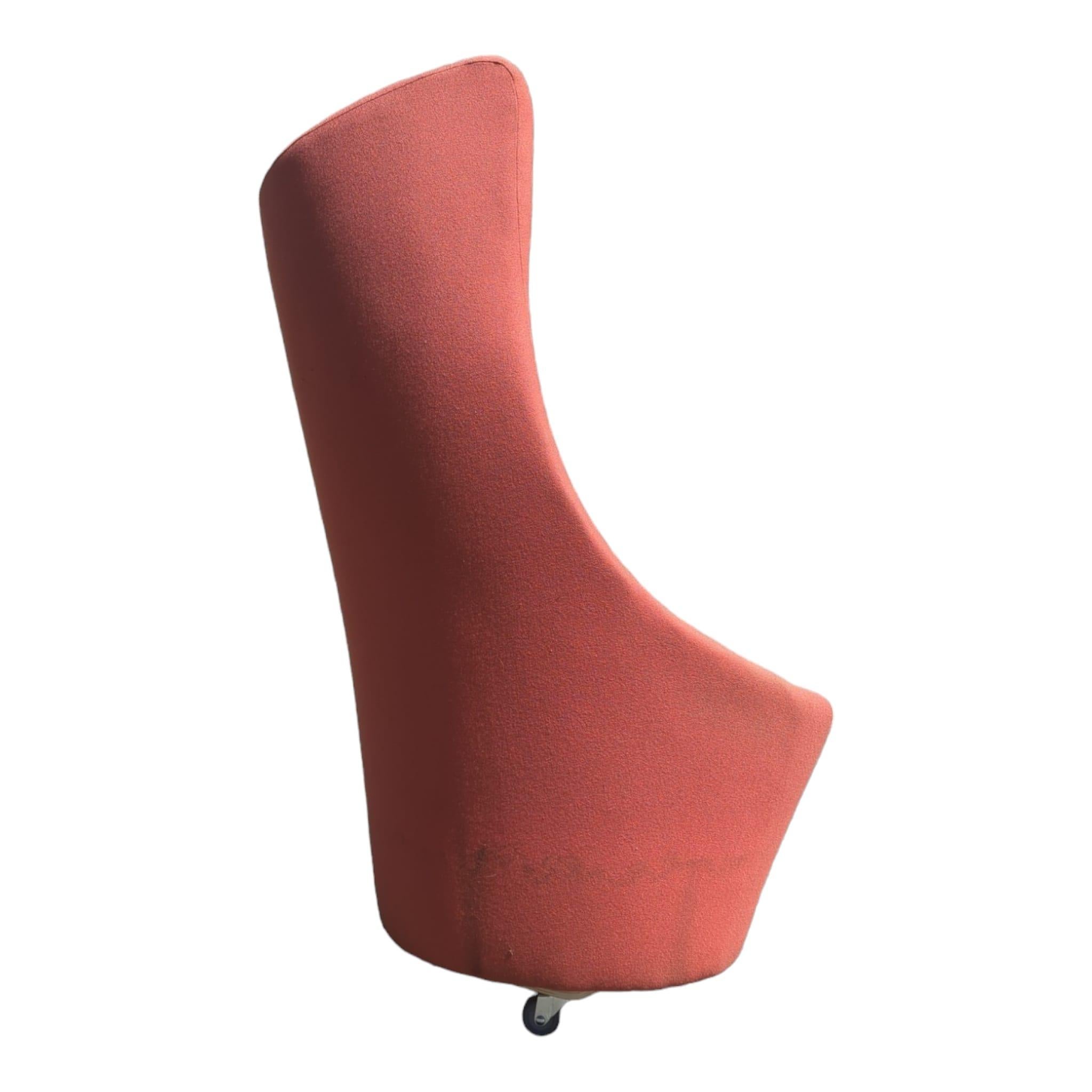 Authentischer Featherston MKII sprechender Stuhl mit funktionierendem Audio (Australisch) im Angebot