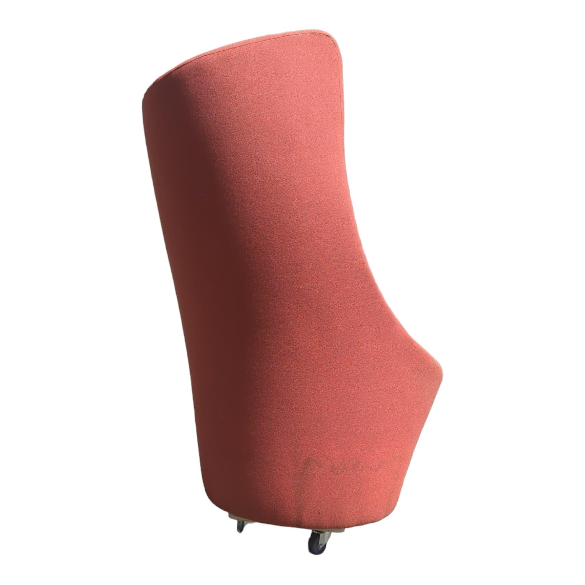 Authentischer Featherston MKII sprechender Stuhl mit funktionierendem Audio (Schaumstoff) im Angebot