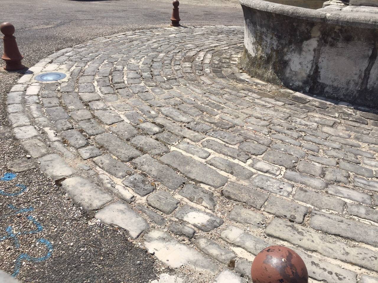 Hand-Crafted Authentic French Antique Cobblestone 17th Century, Paris, France For Sale