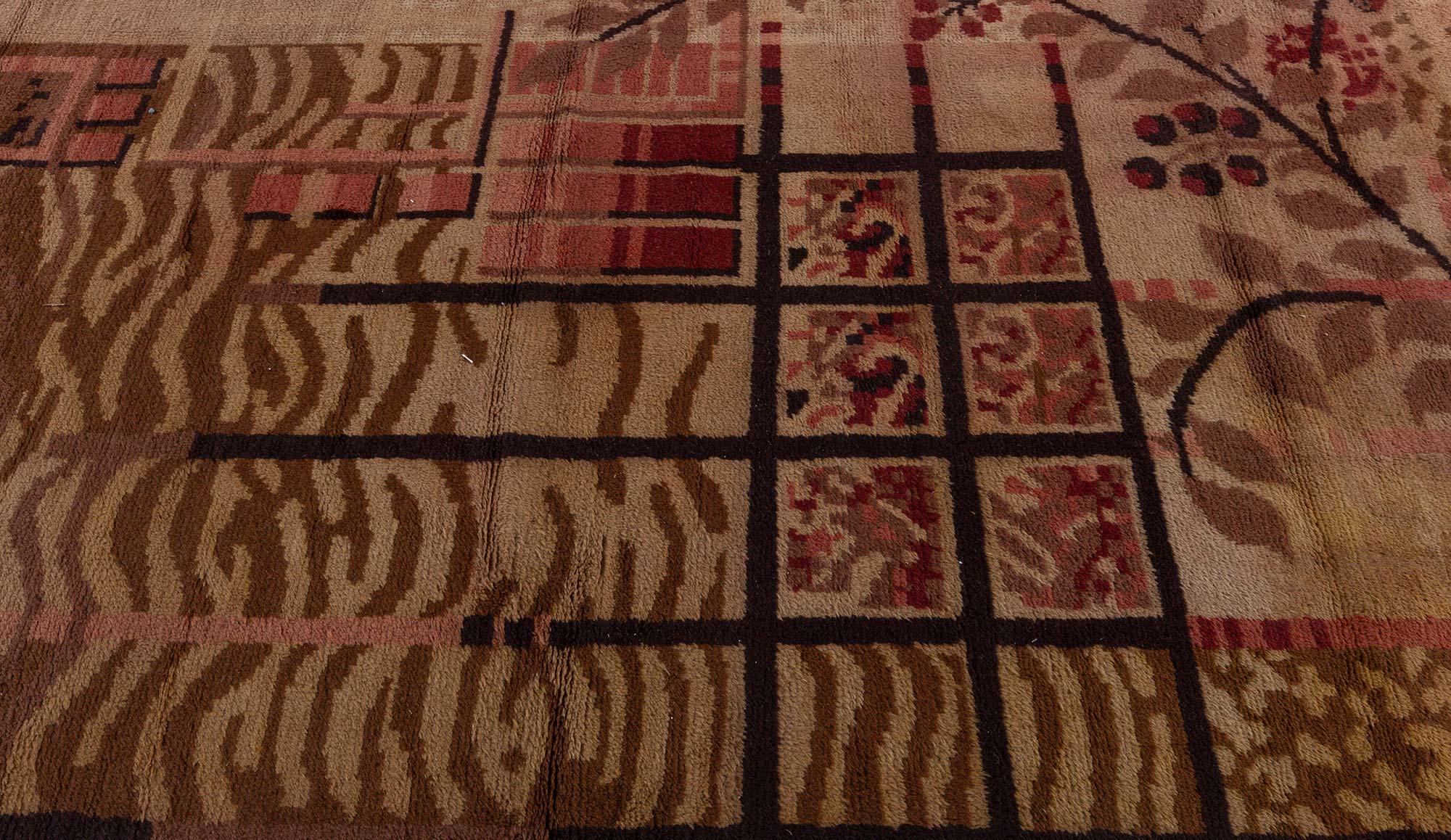 Authentic French Art Deco Brown Handwoven Wool Rug In Good Condition For Sale In New York, NY