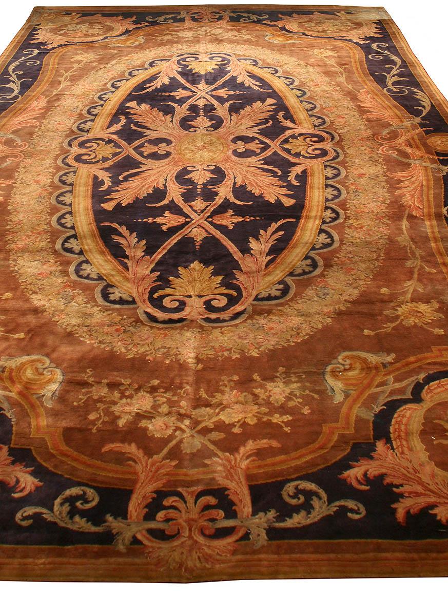 Other Authentic French Savonnerie Bold Handmade Wool Rug For Sale