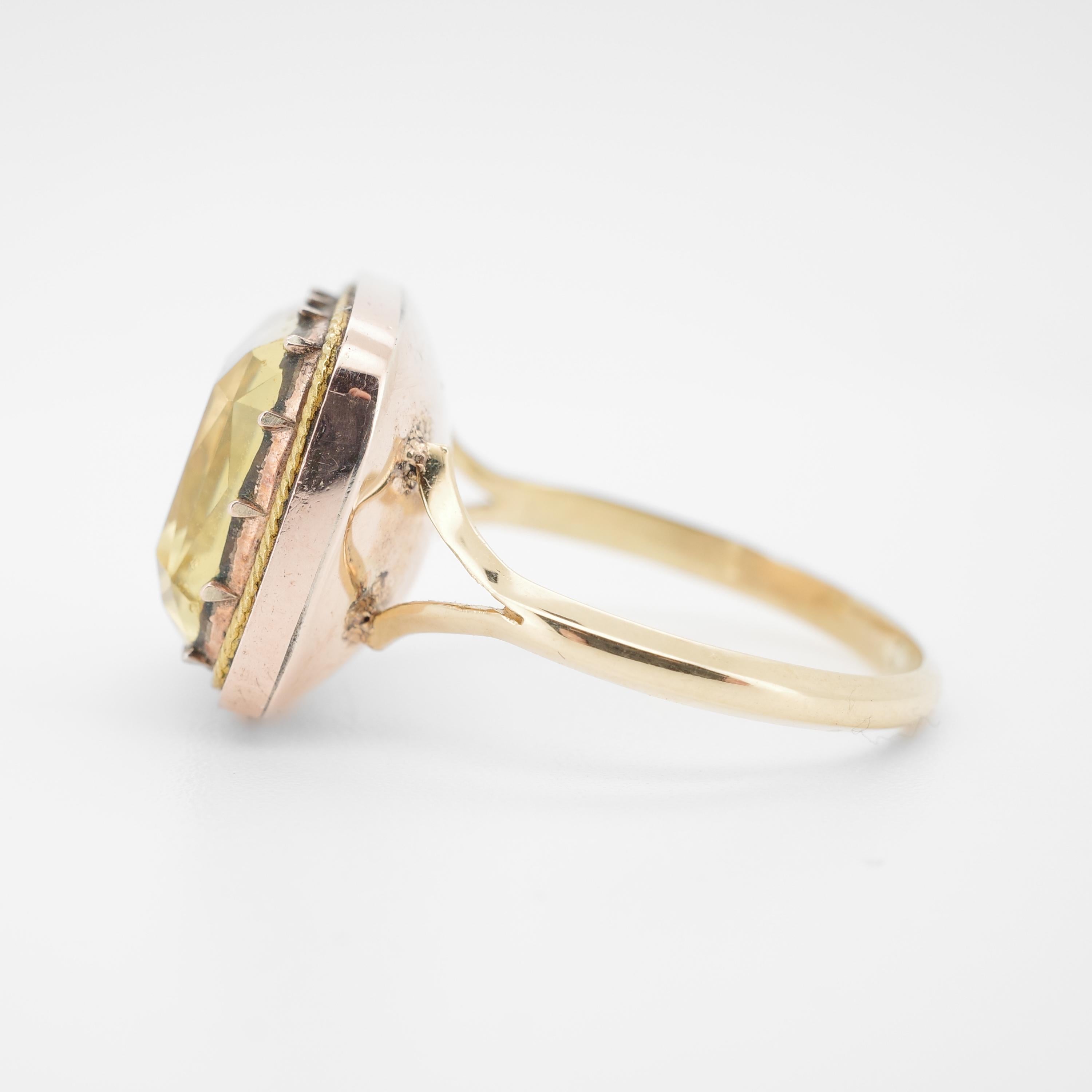 Authentic Georgian 18K Gold & Paste Citrine Ring — Rare Large-Scale Size 9 Unisexe en vente