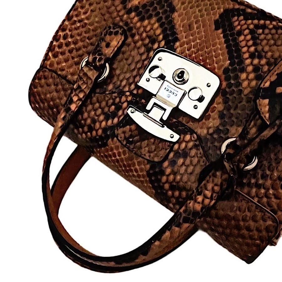 Authentic Gucci 14 FW Frida Giannini Runway Python Lady Lock Handbag For Sale 8