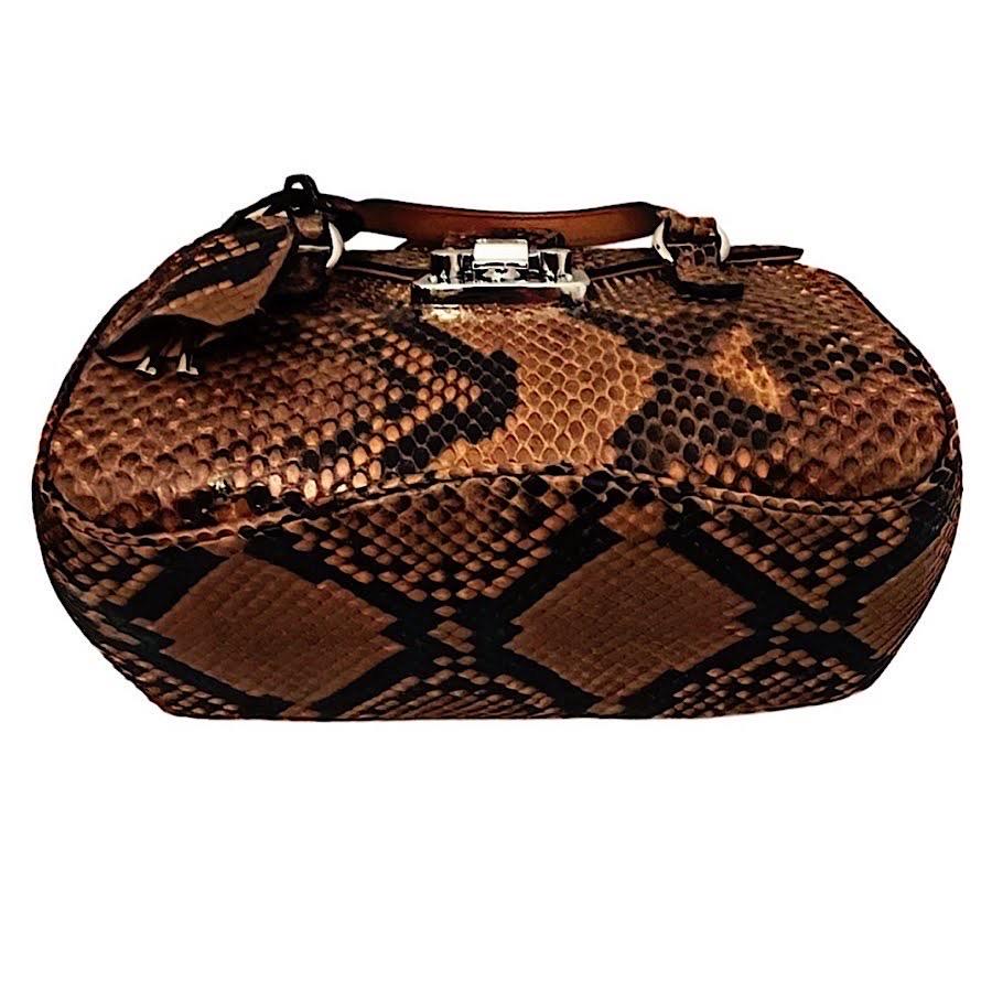 Authentic Gucci 14 FW Frida Giannini Runway Python Lady Lock Handbag For Sale 4