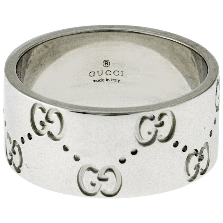 Authentic Gucci Icon Logo 18 Karat White Gold Wide Band Ring For Sale at  1stDibs | gucci wide band ring, thick gucci ring, gucci band ring