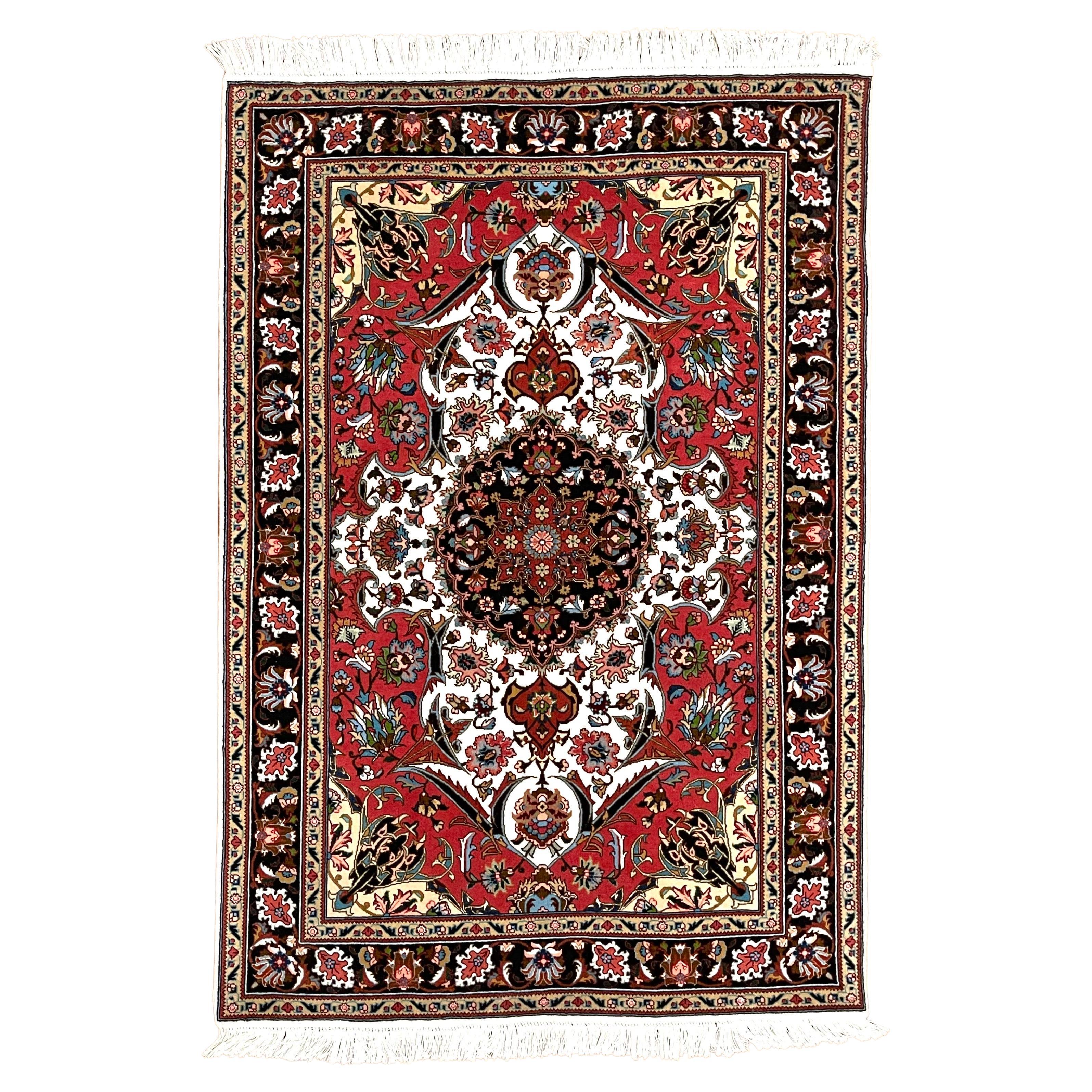 Alfombra persa Tabriz