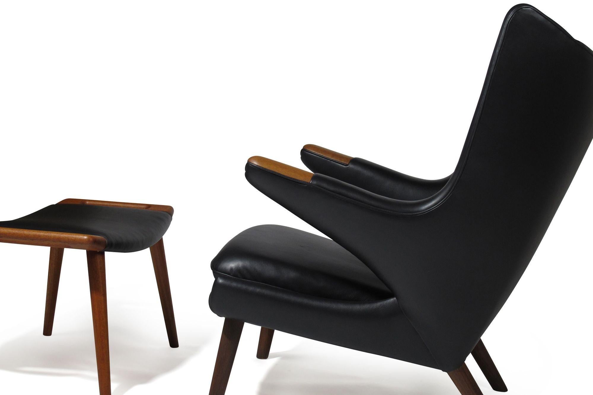 Authentic Hans J. Wegner Papabear Chair AP 19 & Ottoman AP 29 in Black Leather 3