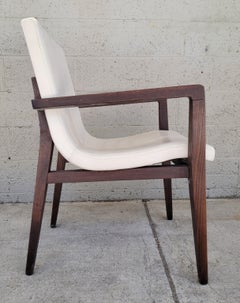 Lot de 10 fauteuils de salle à manger en cuir « Studio H » de la marque HOLLY HUNT